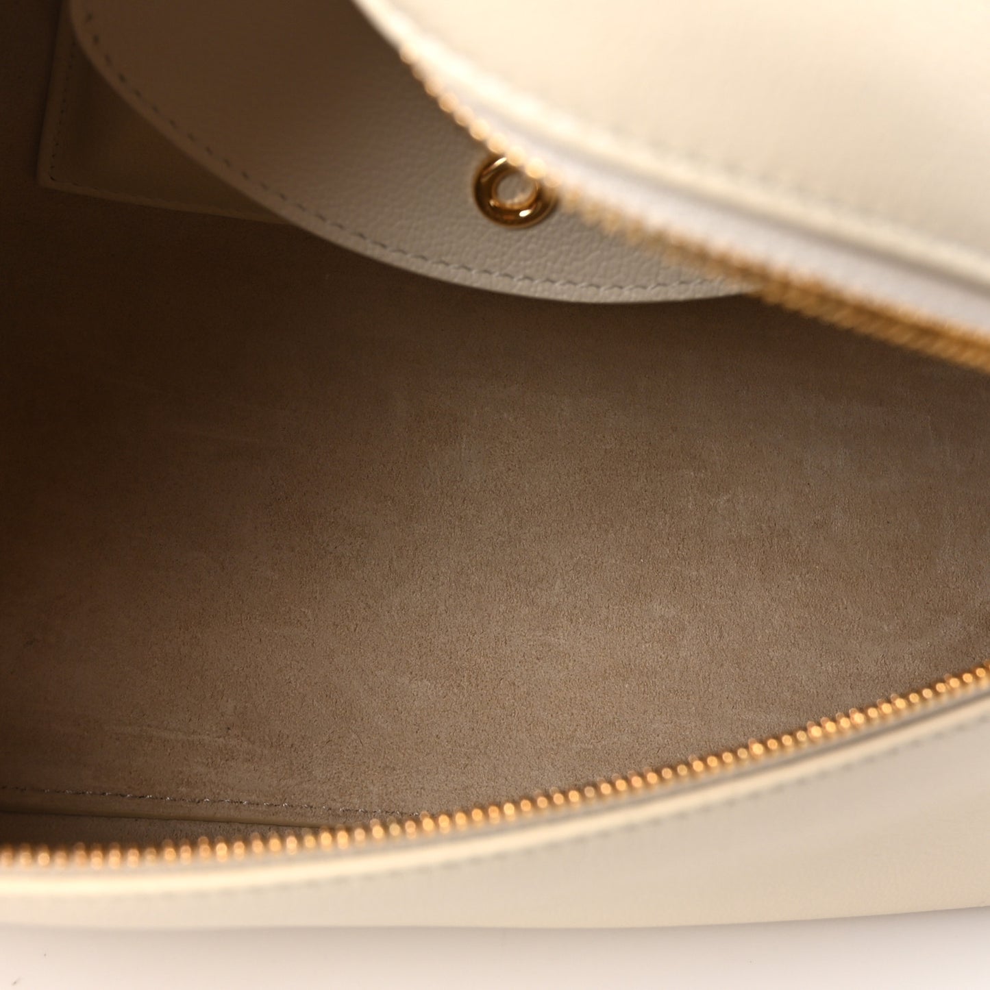 Grained Calfskin L27 Extra Pocket Pouch Whisper White