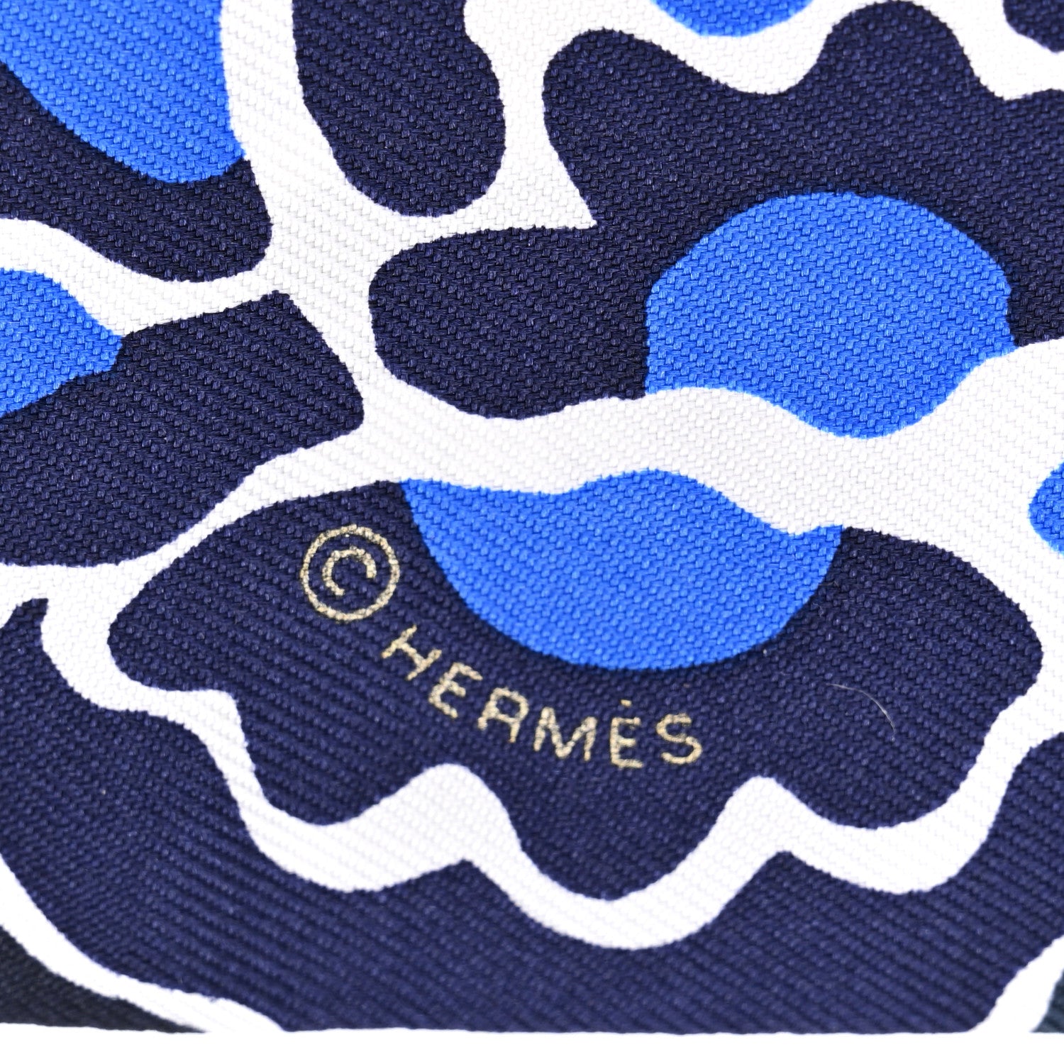 Hermes Silk Bingata Twilly Marine Tabac White 3 of 4