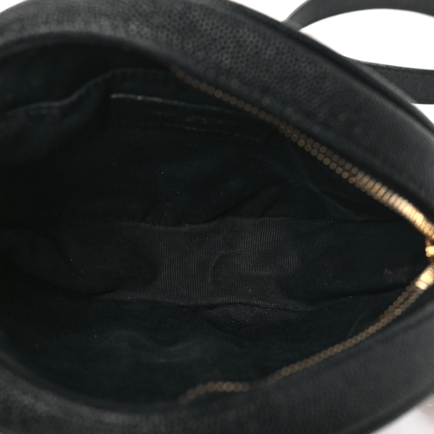 Saint Laurent Grain De Poudre Matelasse Chevron Quilted Round Vinyle Camera Bag Black 5 of 10
