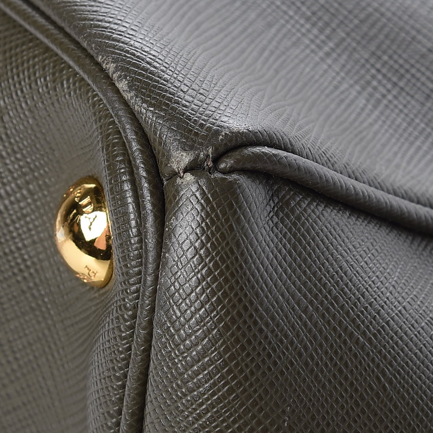 Prada Saffiano Large Galleria Double Zip Tote Militare 14 of 16