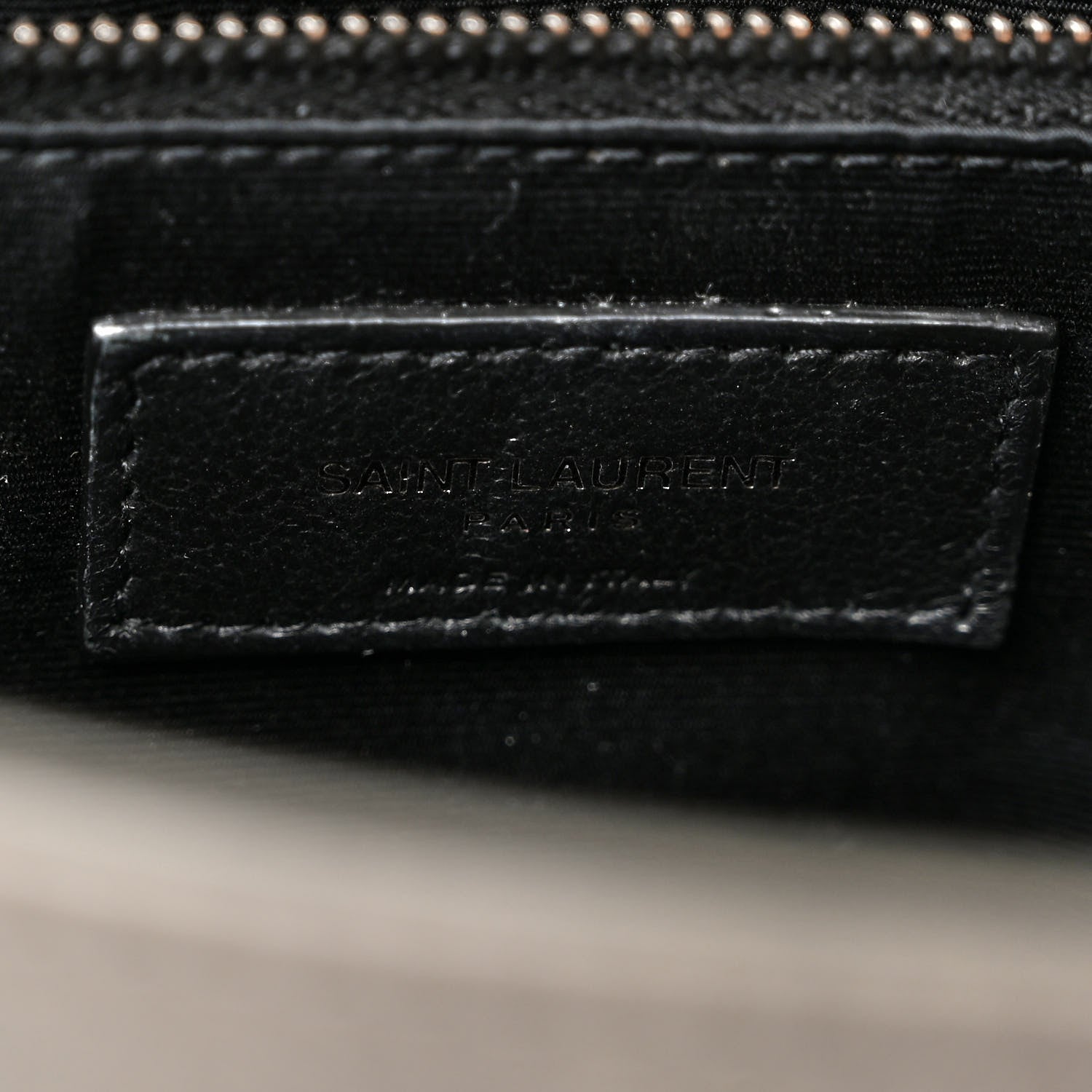 Saint Laurent Crinkled Calfskin Matelasse Monogram Medium Niki Chain Satchel Fog 6 of 9
