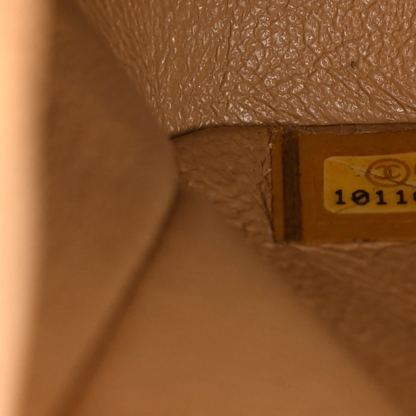 Caviar Quilted Medium Double Flap Beige