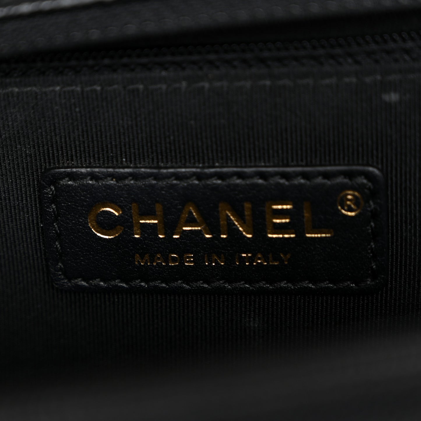 Caviar Quilted Large Boy Flap Black