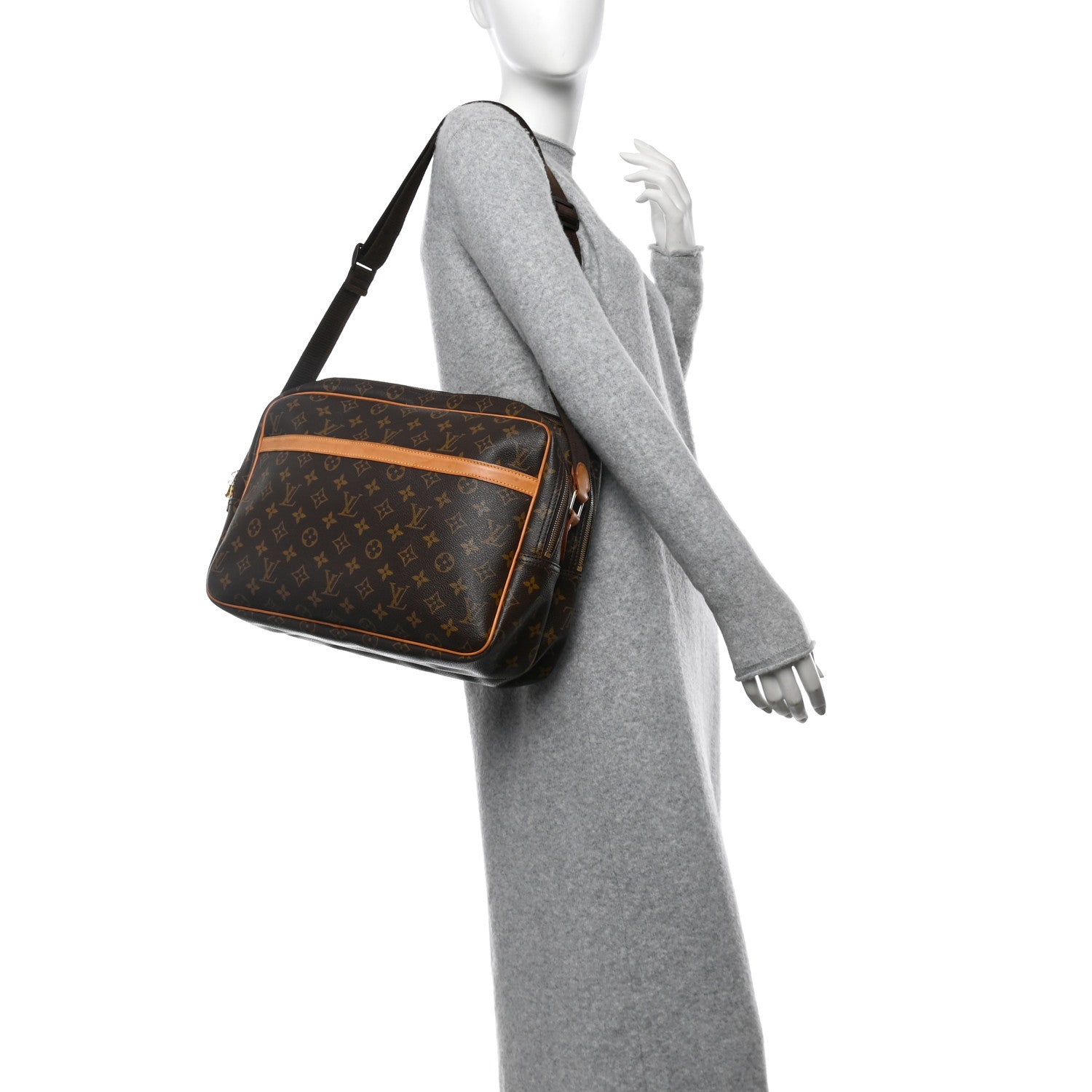 Louis Vuitton Monogram Reporter GM 2 of 13