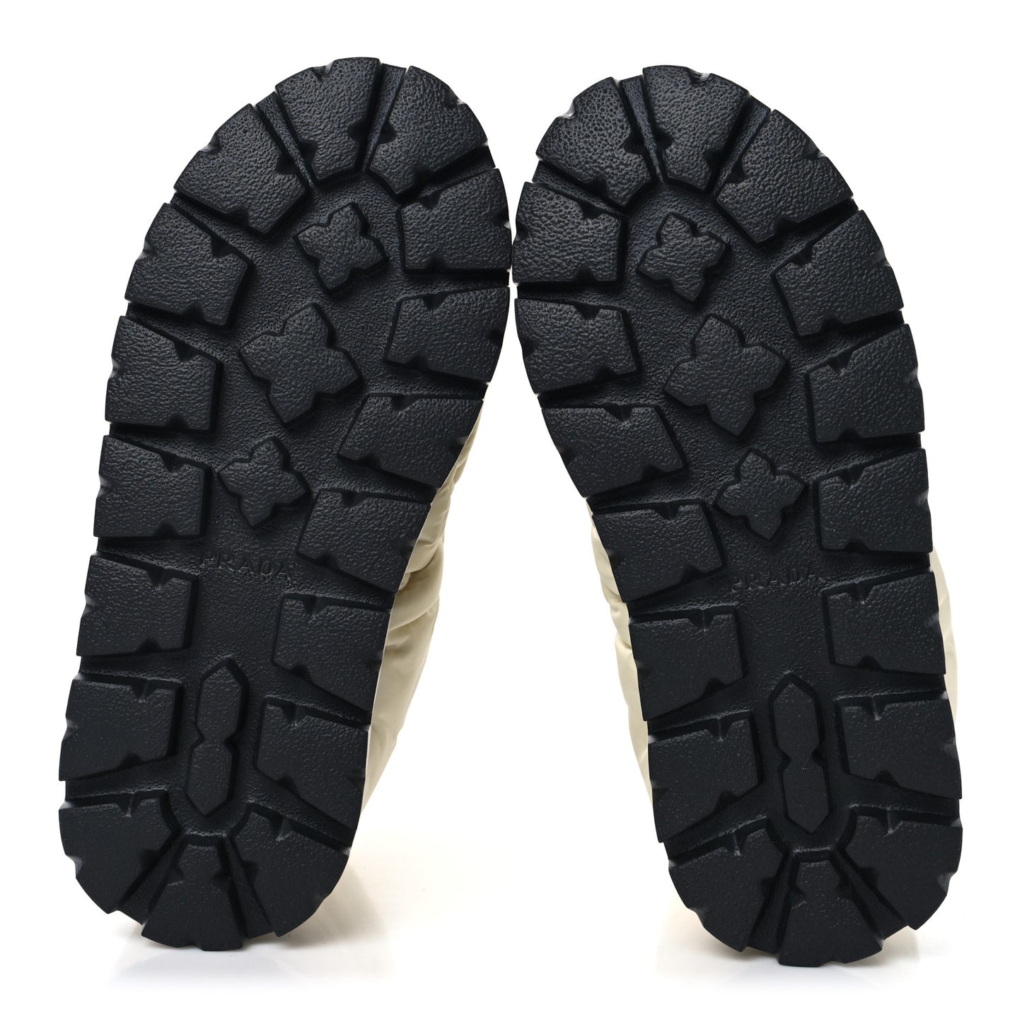 Re-Nylon Piuma Triangle Logo Padded Drawcord 20mm Snow Boots 37 Avorio