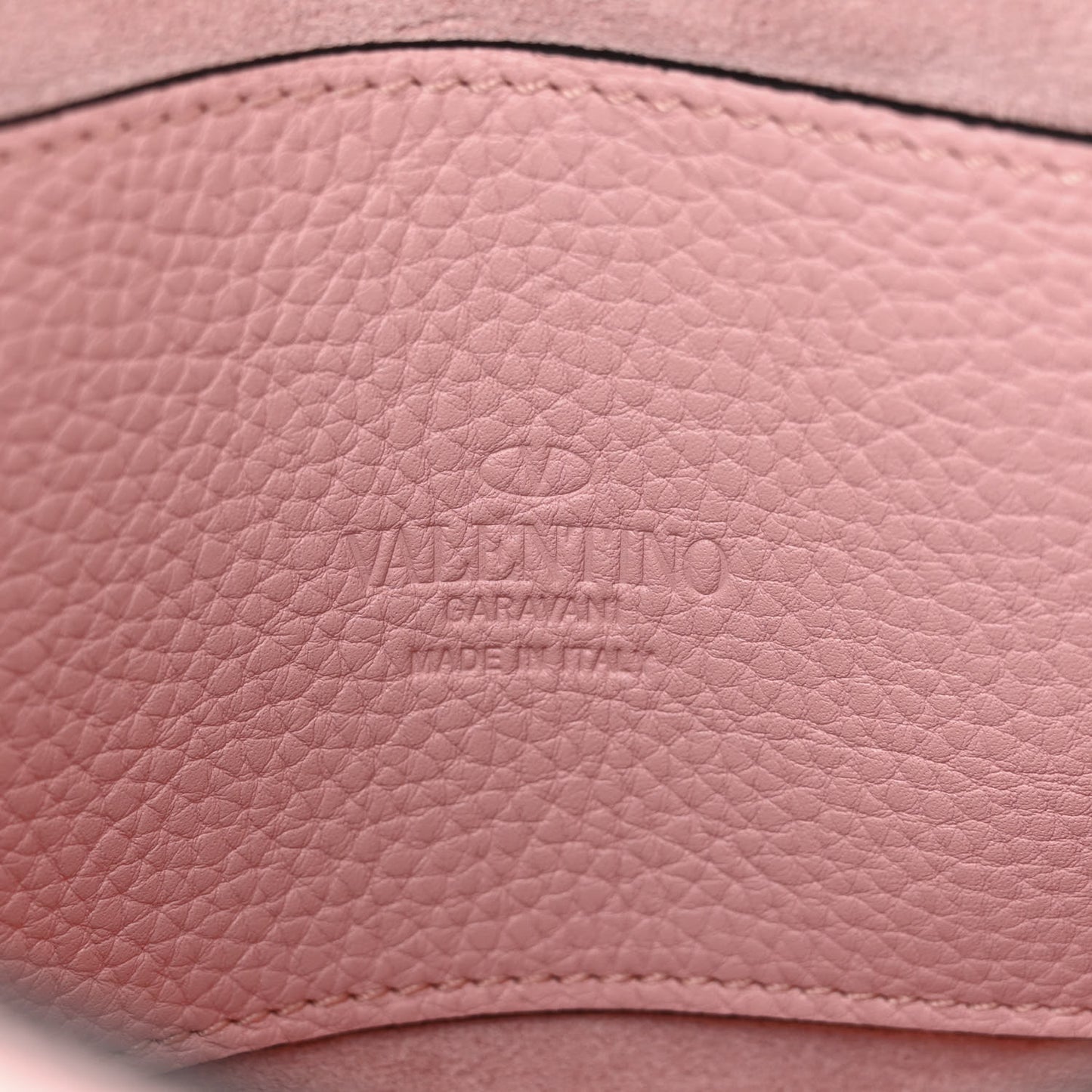 Pebbled Calfskin Medium Rockstud Flip Lock Crossbody Bag Loto