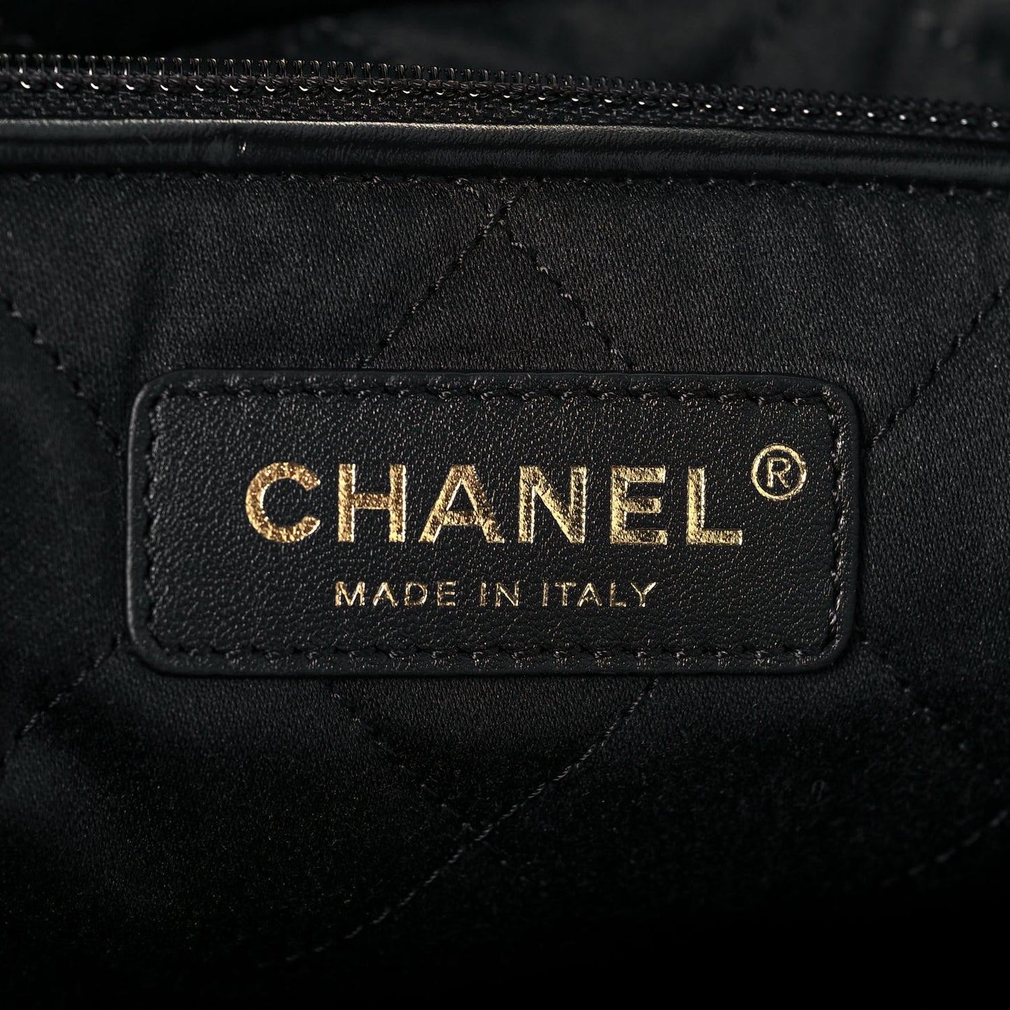 Shiny Calfskin Quilted Small Chanel 22 Black