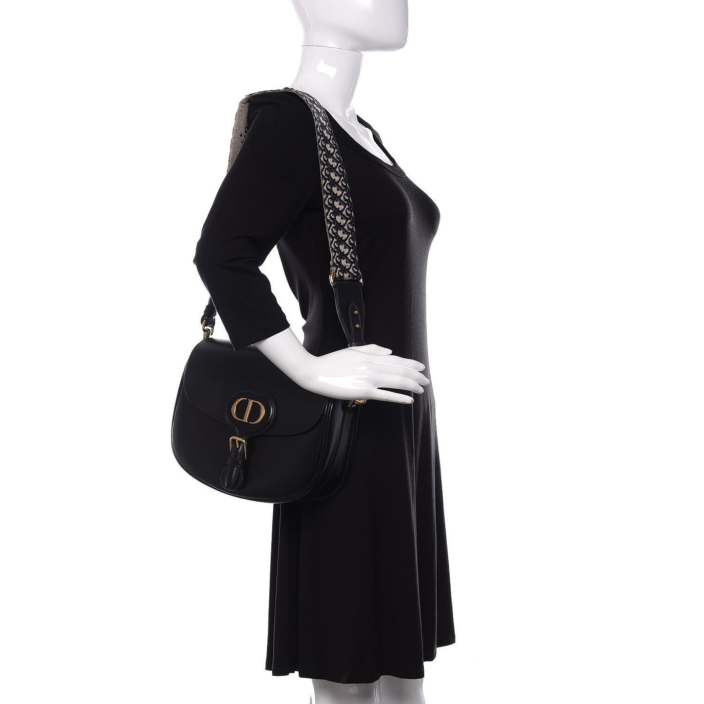 Box Calfskin Large Bobby Flap Black