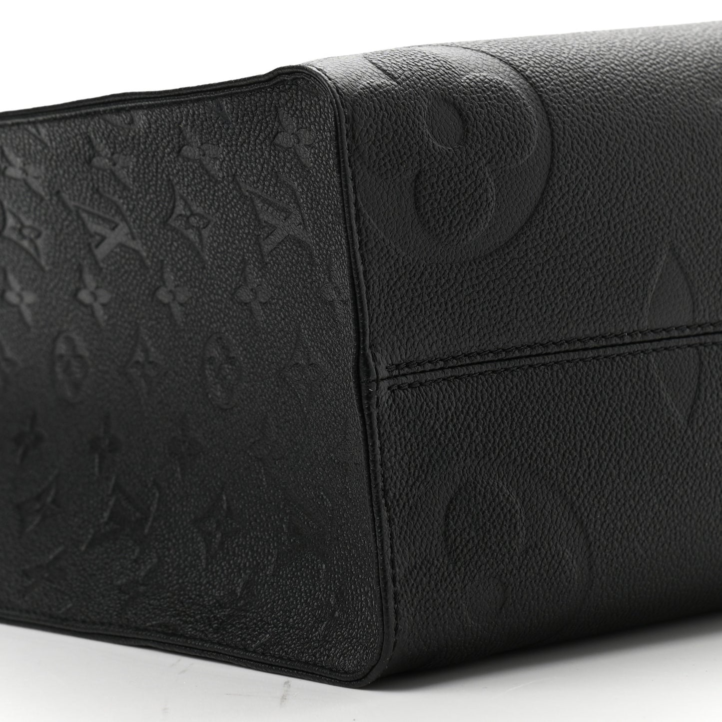 Empreinte Monogram Giant Onthego MM Black