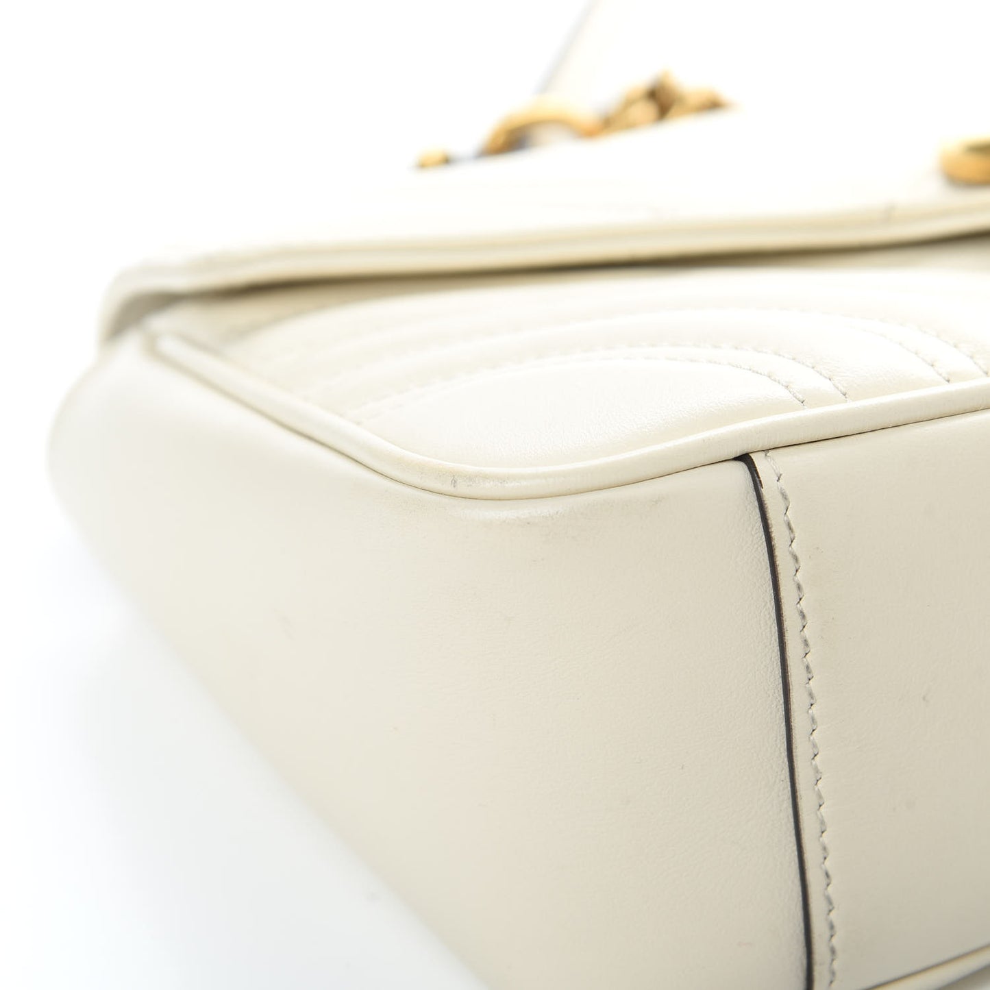 Calfskin Matelasse Small GG Marmont Shoulder Bag White