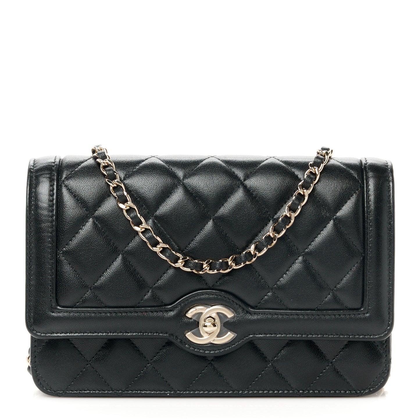 Lambskin Quilted CC Wallet On Chain WOC Black