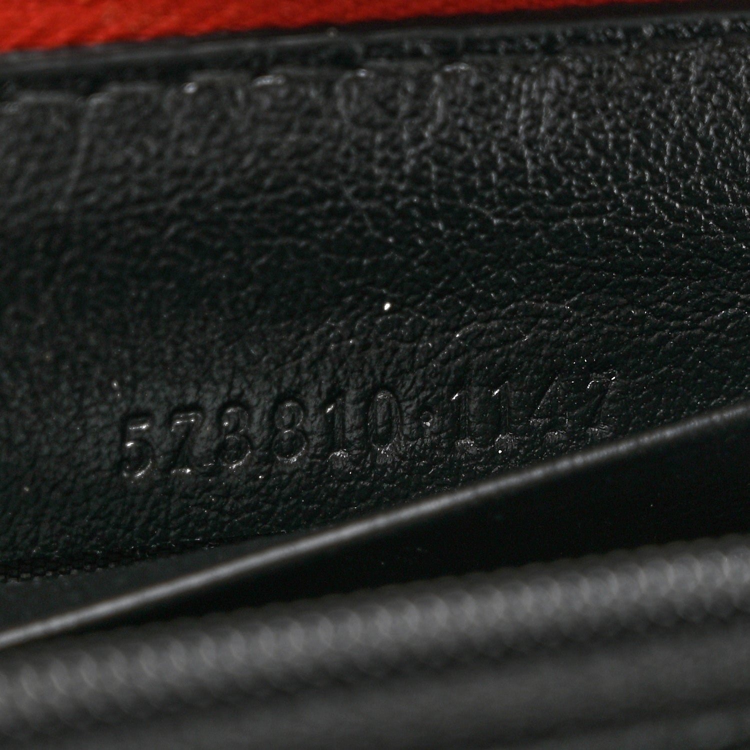 Gucci Vintage Effect Calfskin Matelasse Diagonal Torchon GG Marmont Zip Around Wallet Black Romantic Cherry 7 of 9