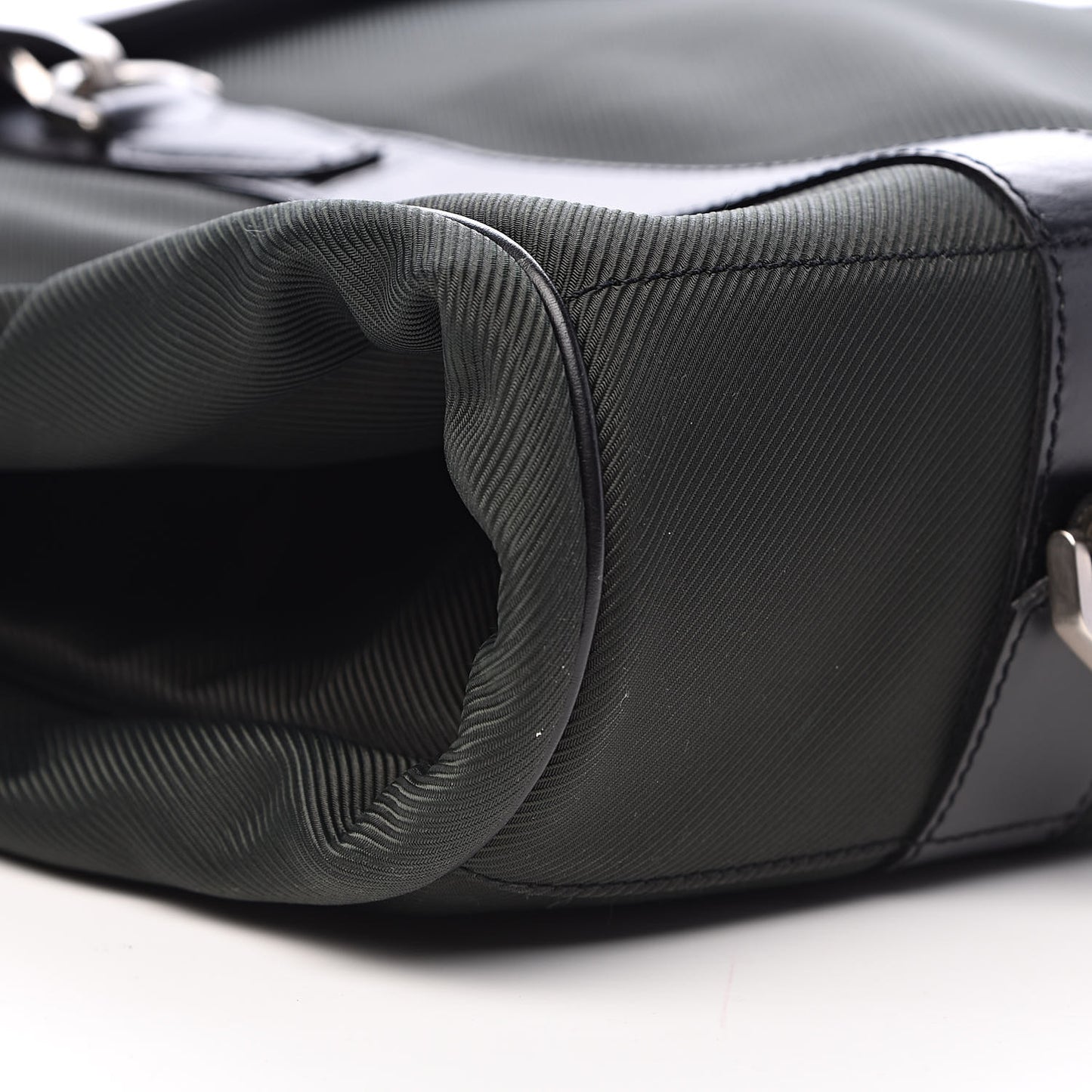 Taiga Nylon 2 Hanger Garment Carrier Epicea