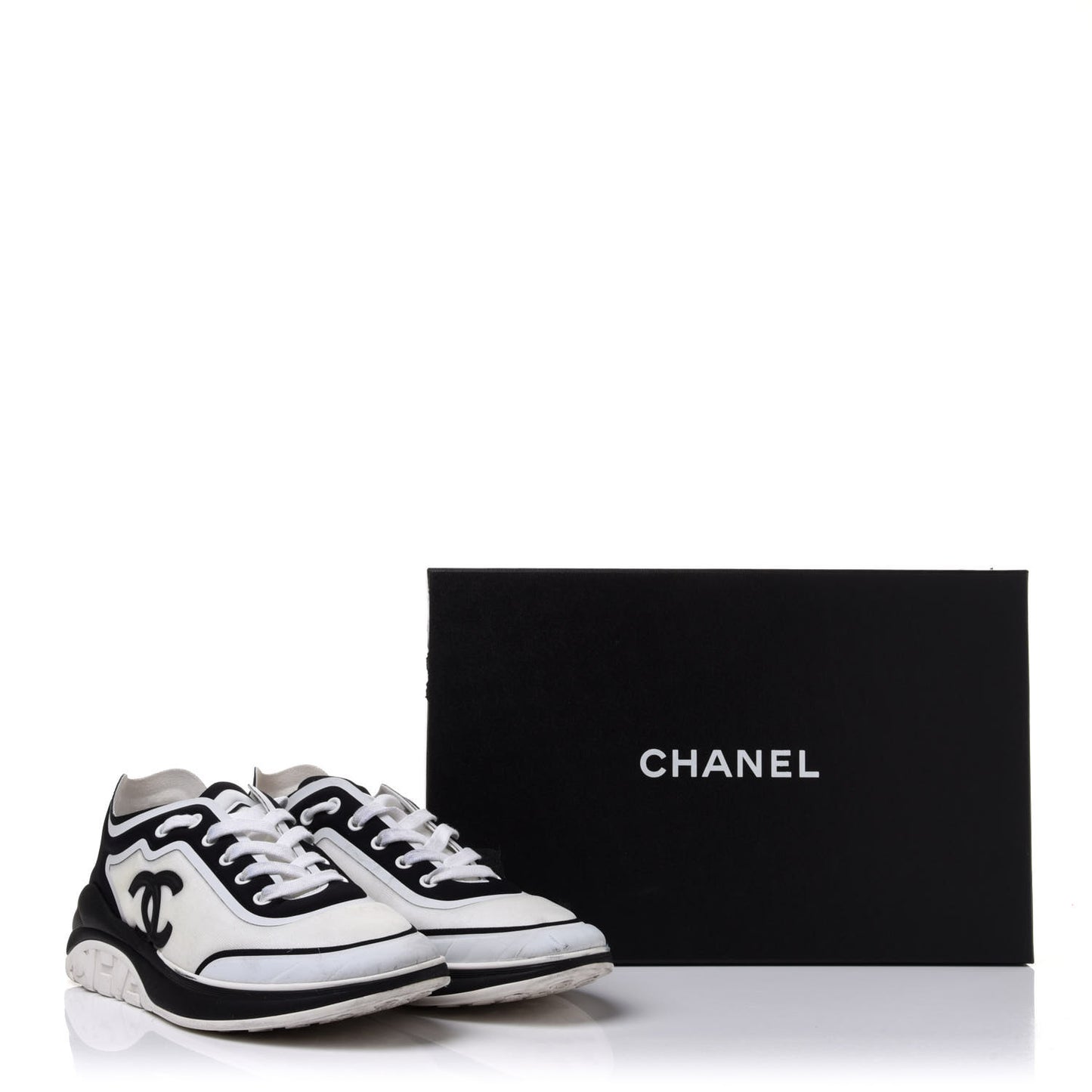 Lycra Womens CC Sneakers 40 Black White