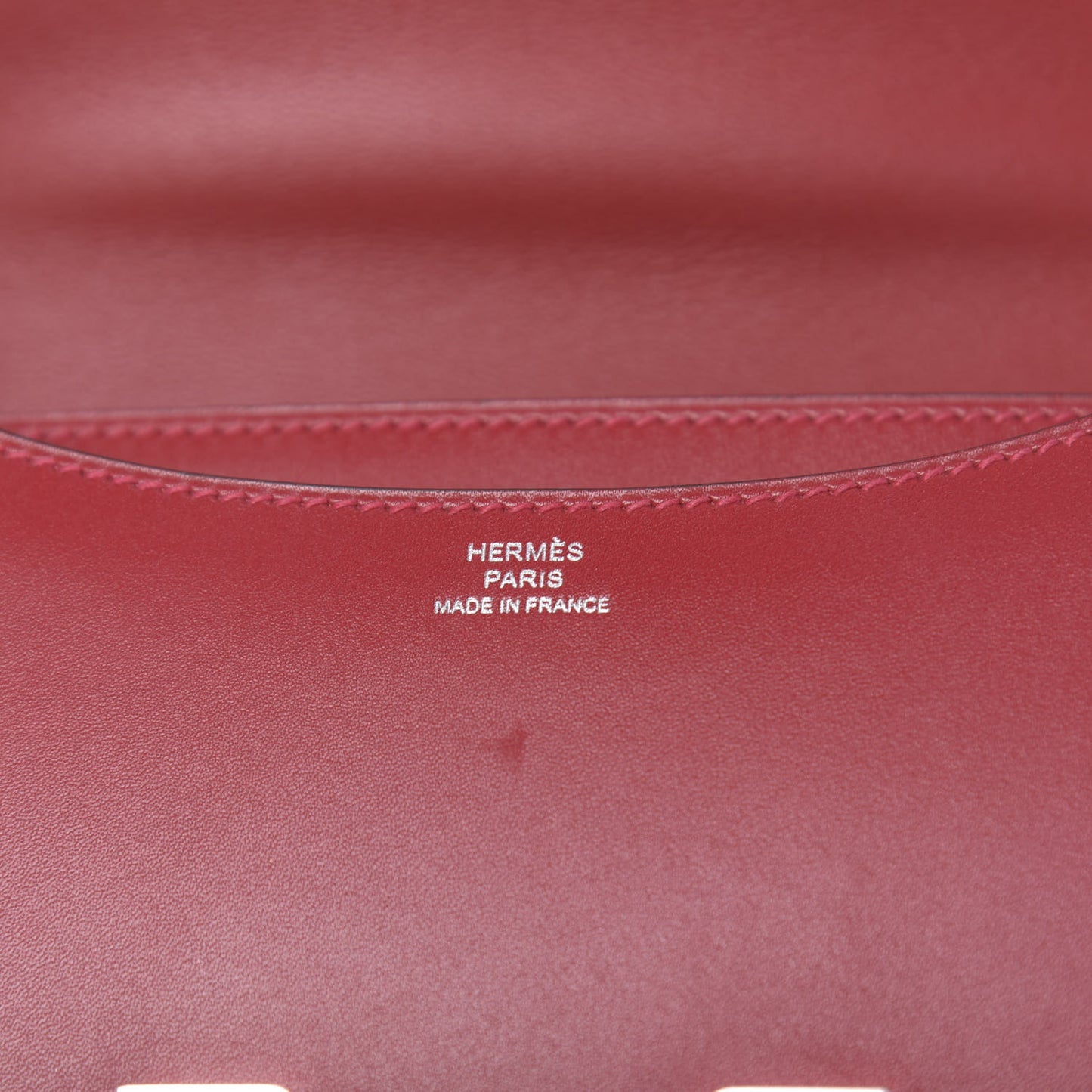 Tadelakt Constance 18 Rouge Vif