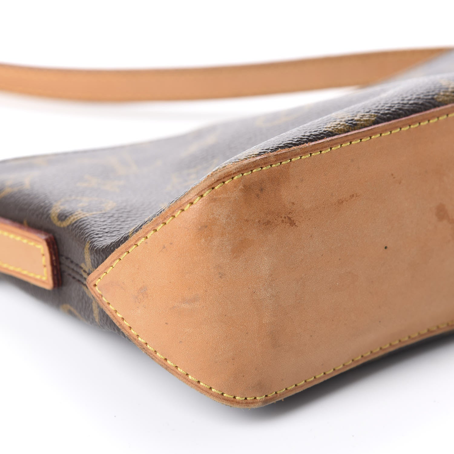 Louis Vuitton Monogram Trotteur 6 of 10