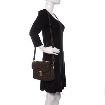Louis Vuitton Monogram Pochette Metis 2 of 10