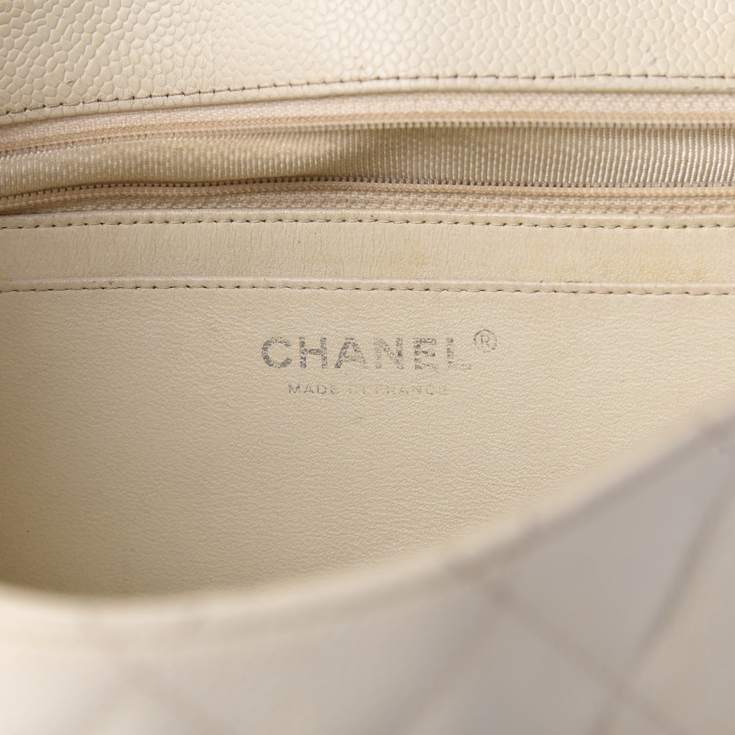 Caviar Quilted Jumbo Single Flap White
