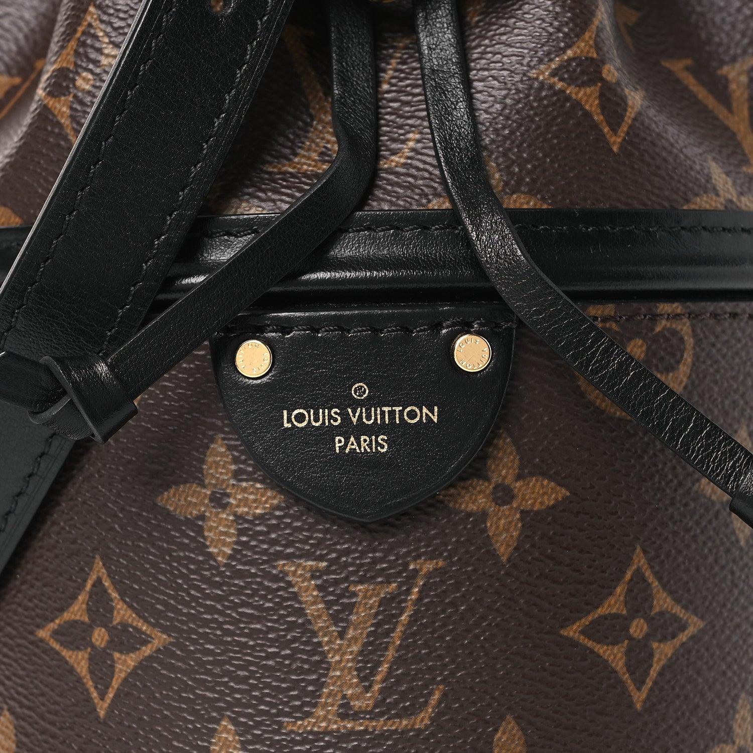 Louis Vuitton Monogram Canoe 7 of 10