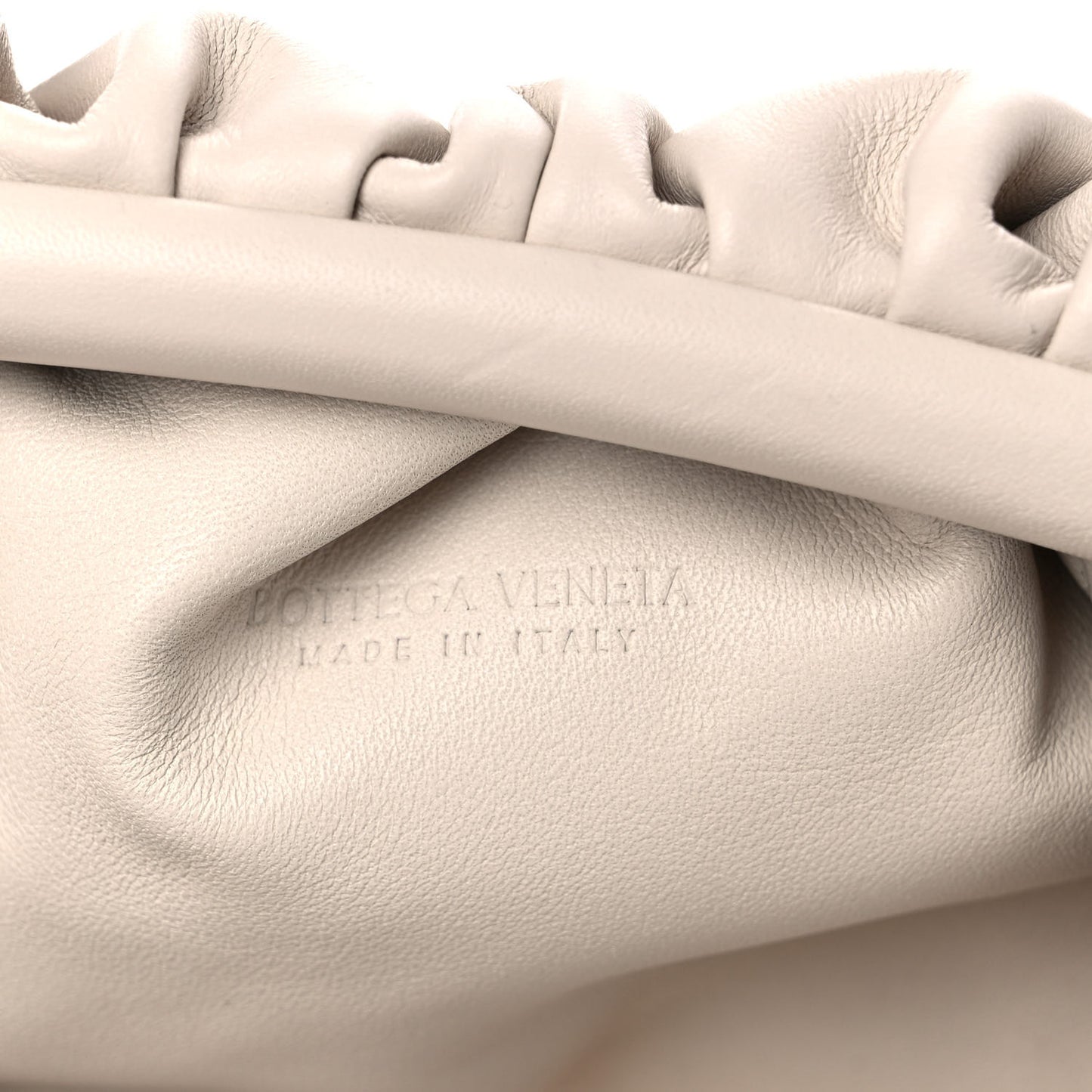 Butter Calfskin The Mini Pouch Plaster