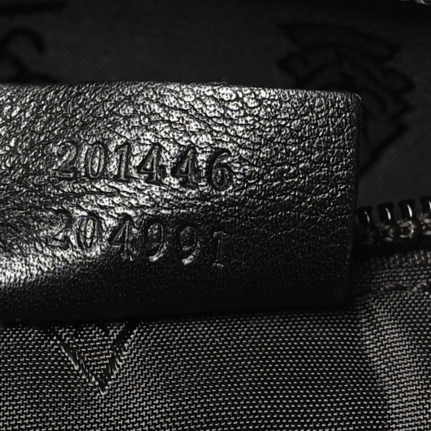 Gucci Guccissima Medium Flat Messenger Bag Black 7 of 10