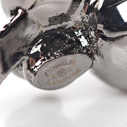 Chanel Ruthenium Pearl CC Ring 5 Pearly White Dark Grey 4 of 5