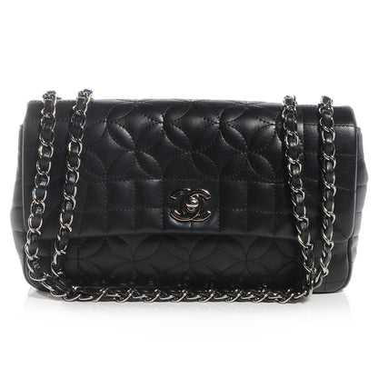 Chanel Lambskin Medium Flap Black 1 of 7
