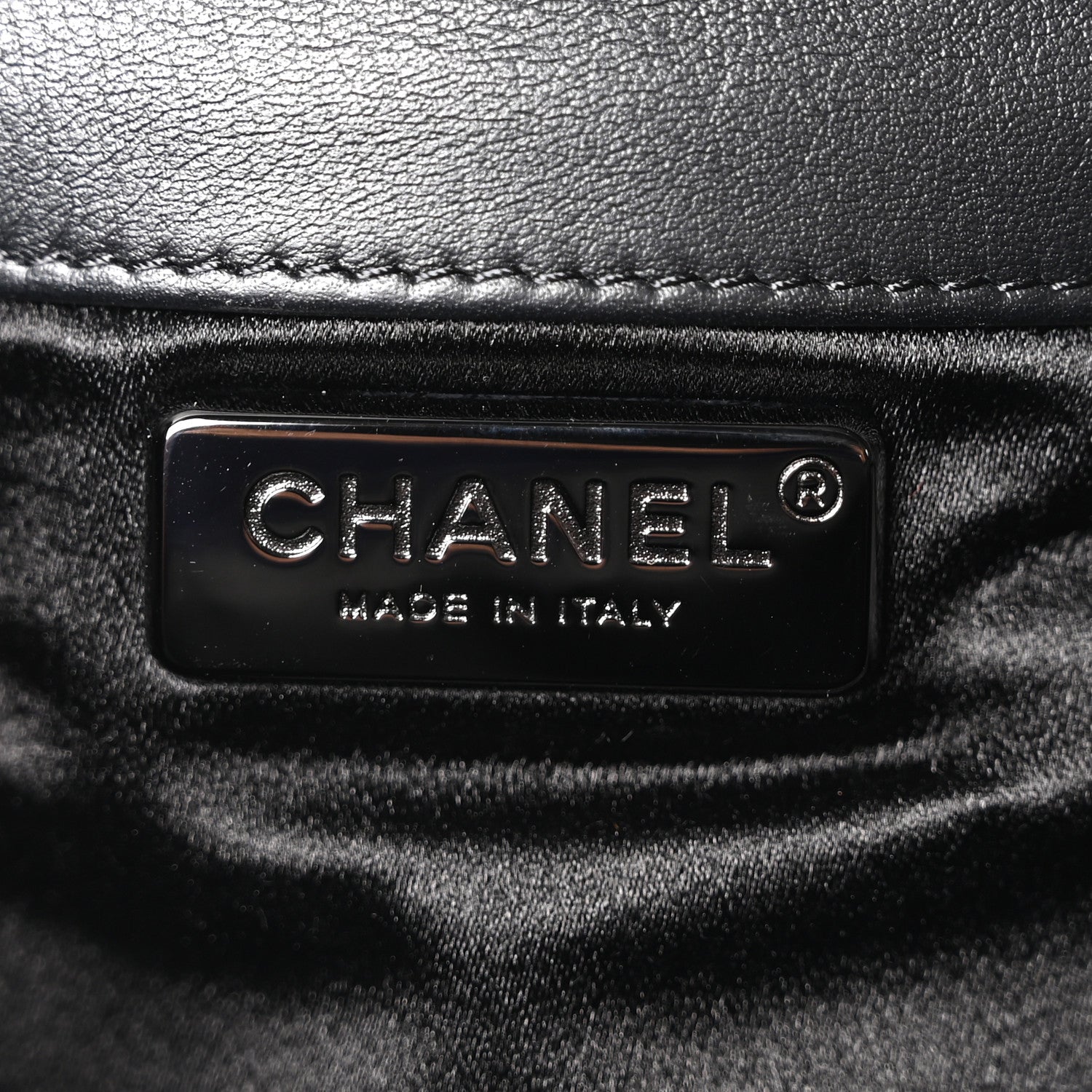 Chanel Patent Calfskin Quilted Metal Handle Clutch So Black 6 of 9