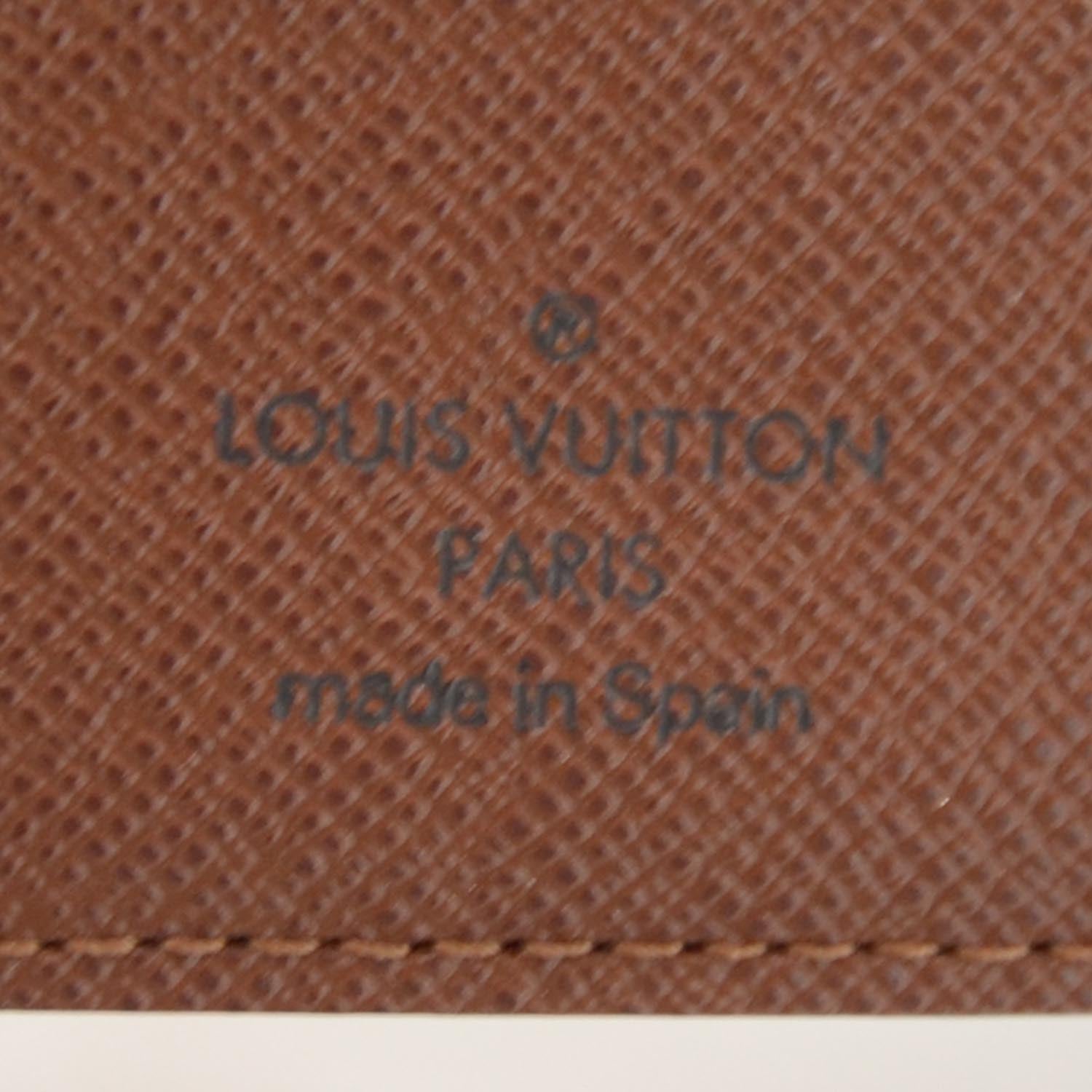 Louis Vuitton Monogram Small Ring Agenda 5 of 7