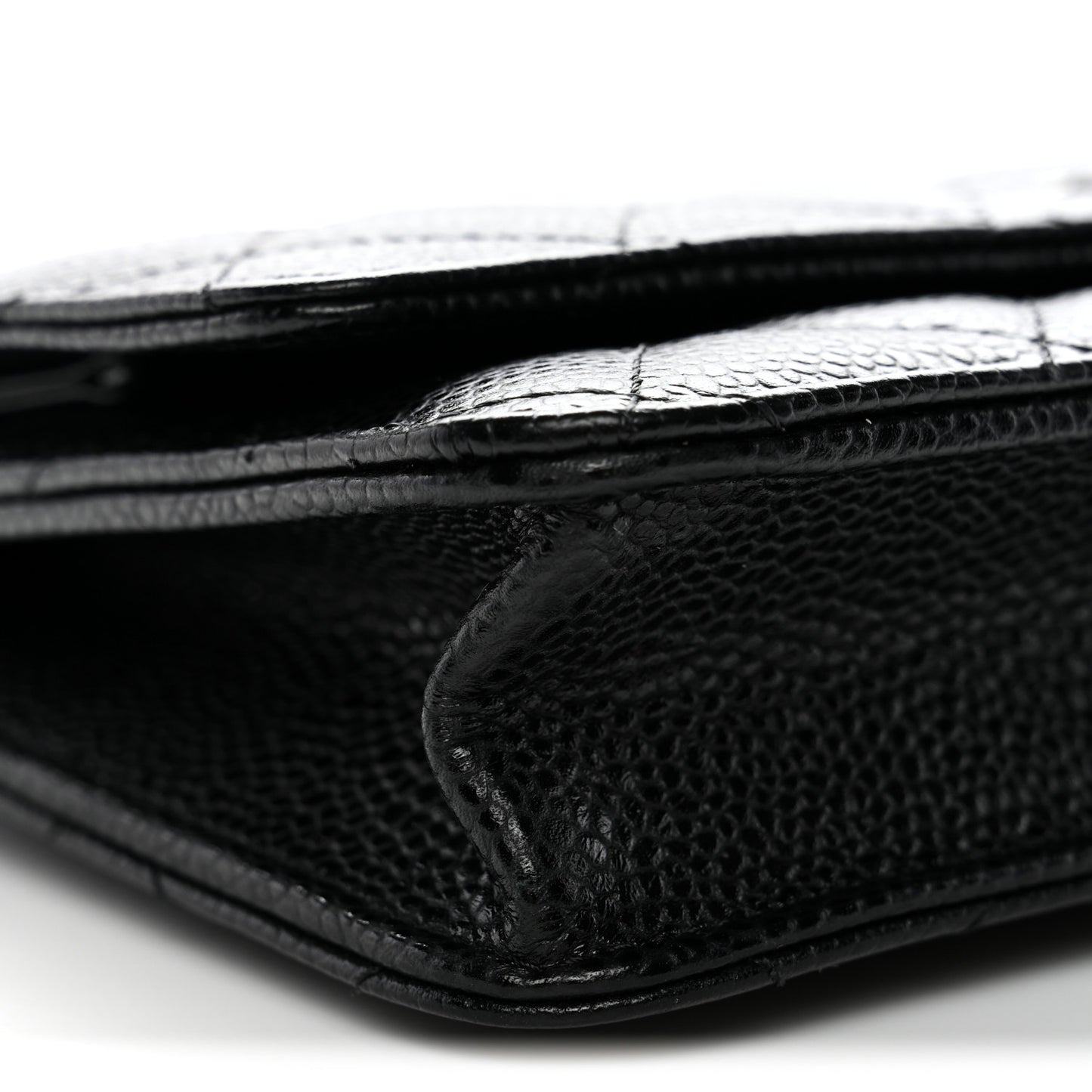 Caviar Quilted Wallet on Chain WOC Black