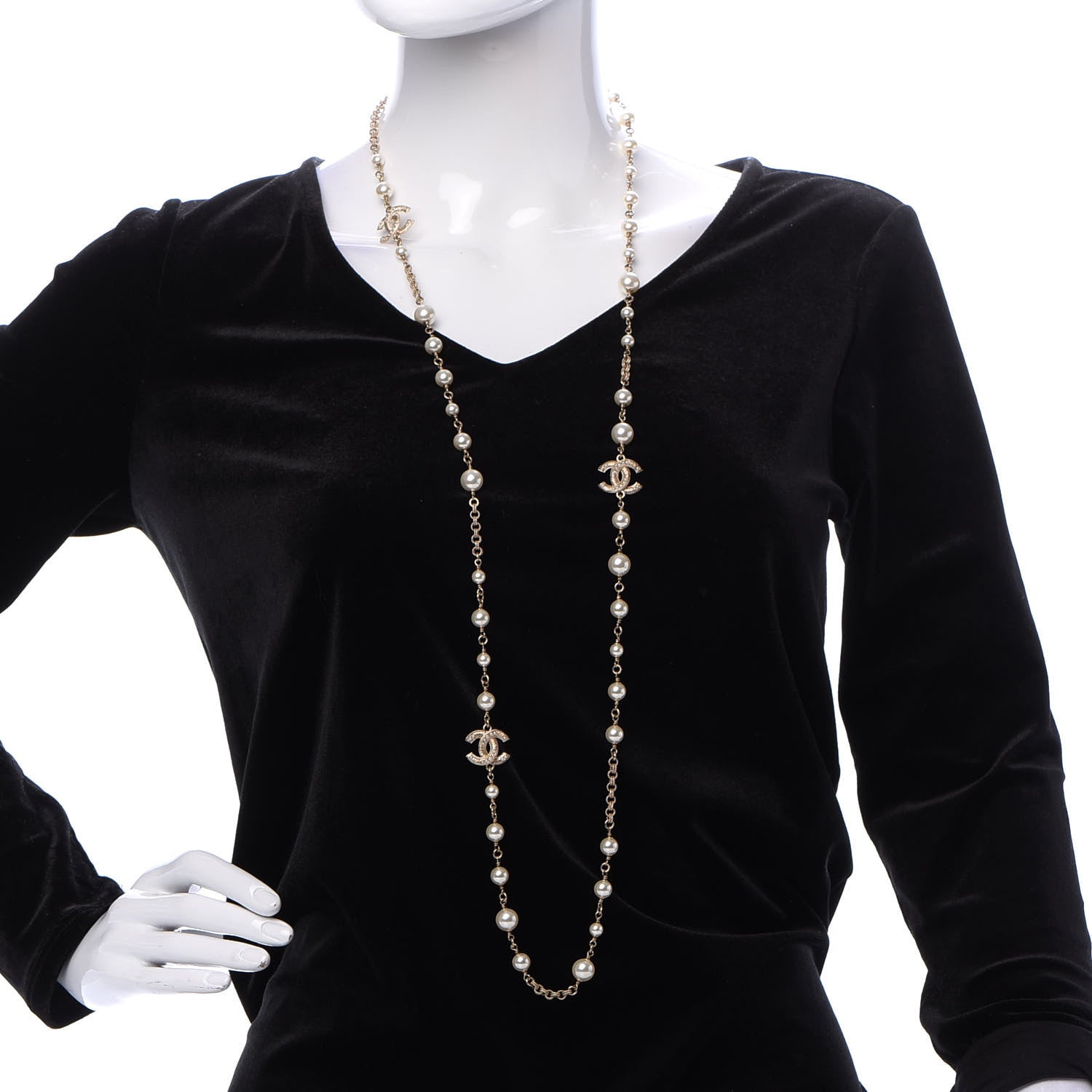 Chanel Pearl CC Necklace Light Gold 2 of 6