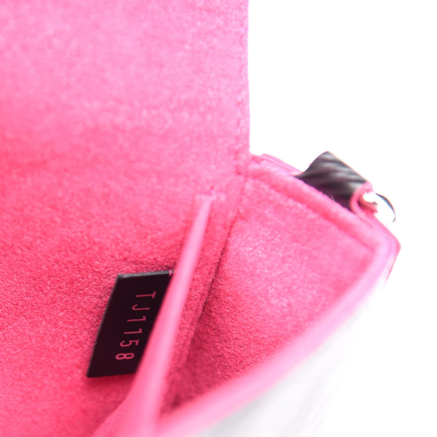 Epi Pochette Felicie Black Hot Pink