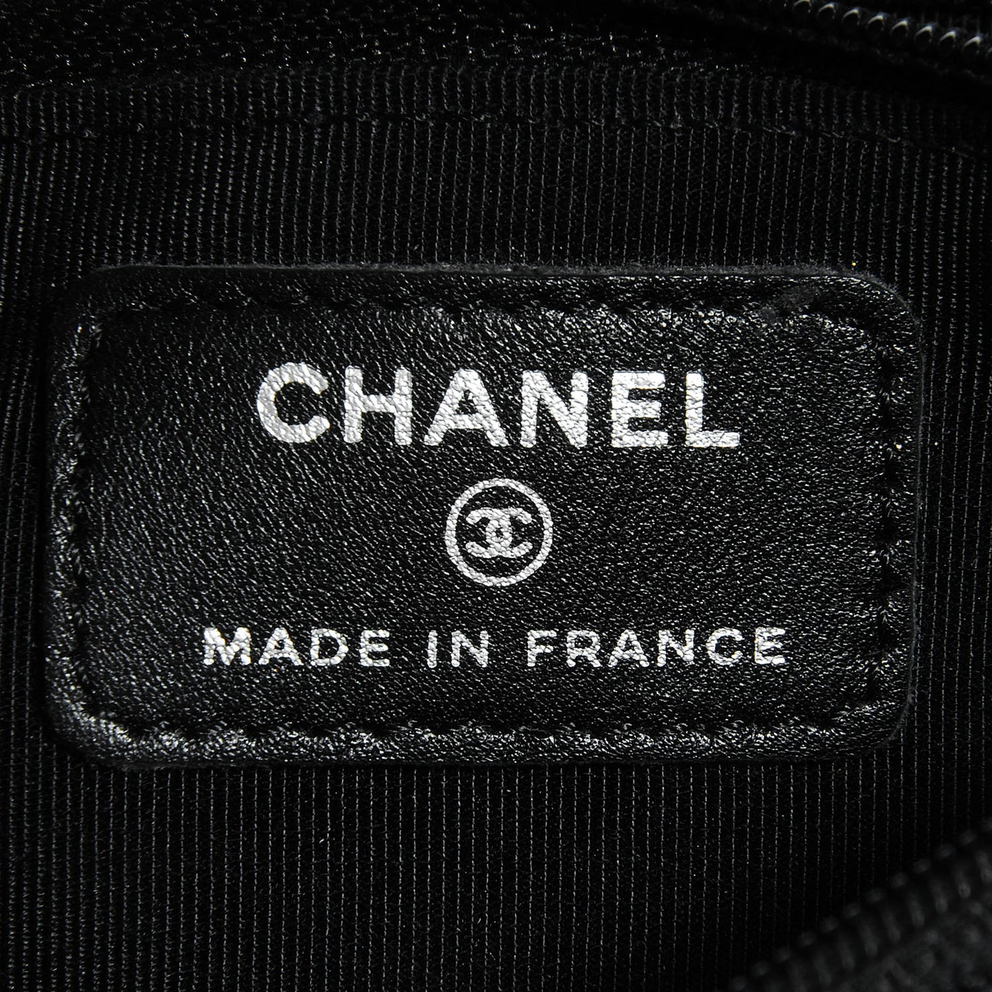 Crackled Calfskin Wallet on Chain WOC Black