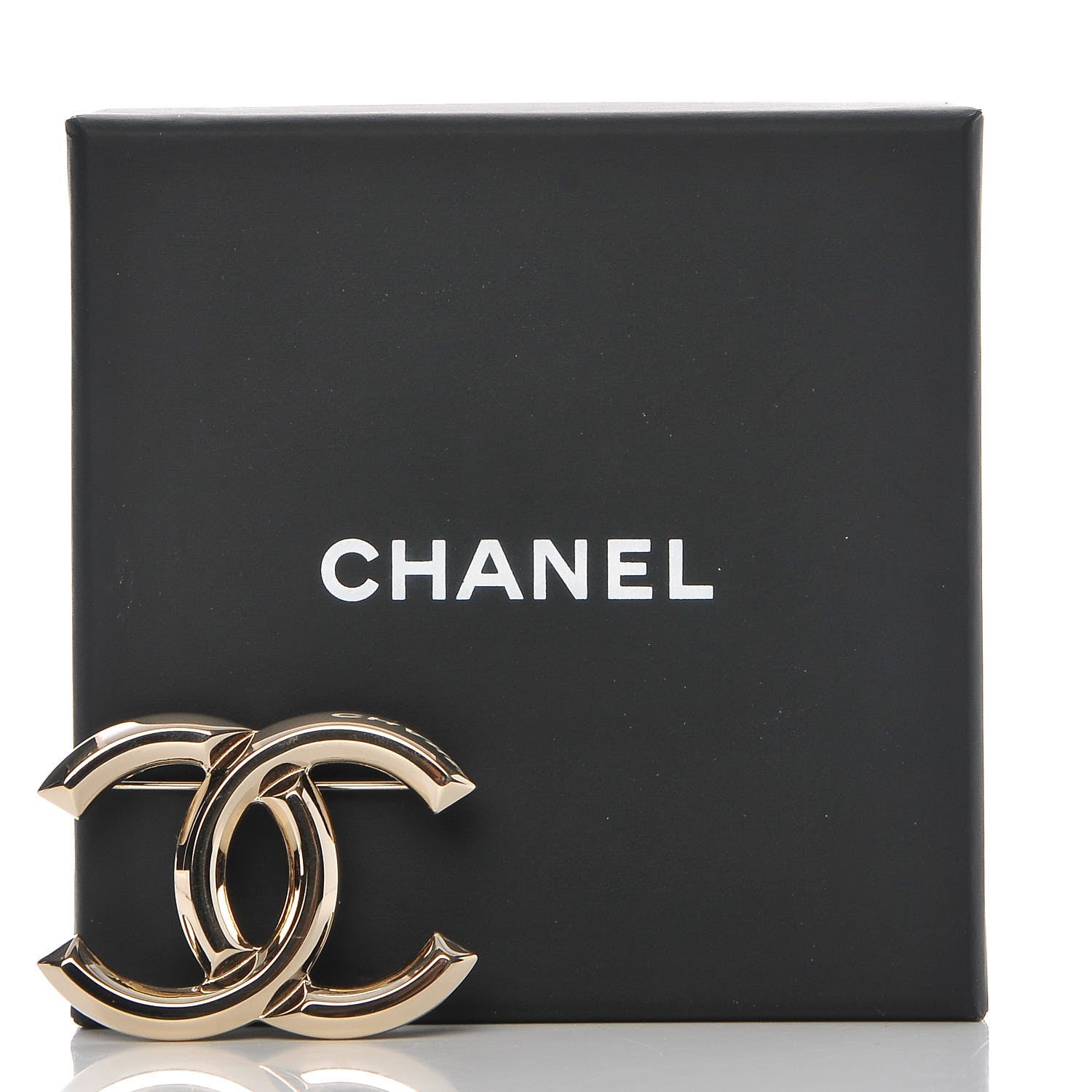 Chanel Metal CC Brooch Light Gold 5 of 5