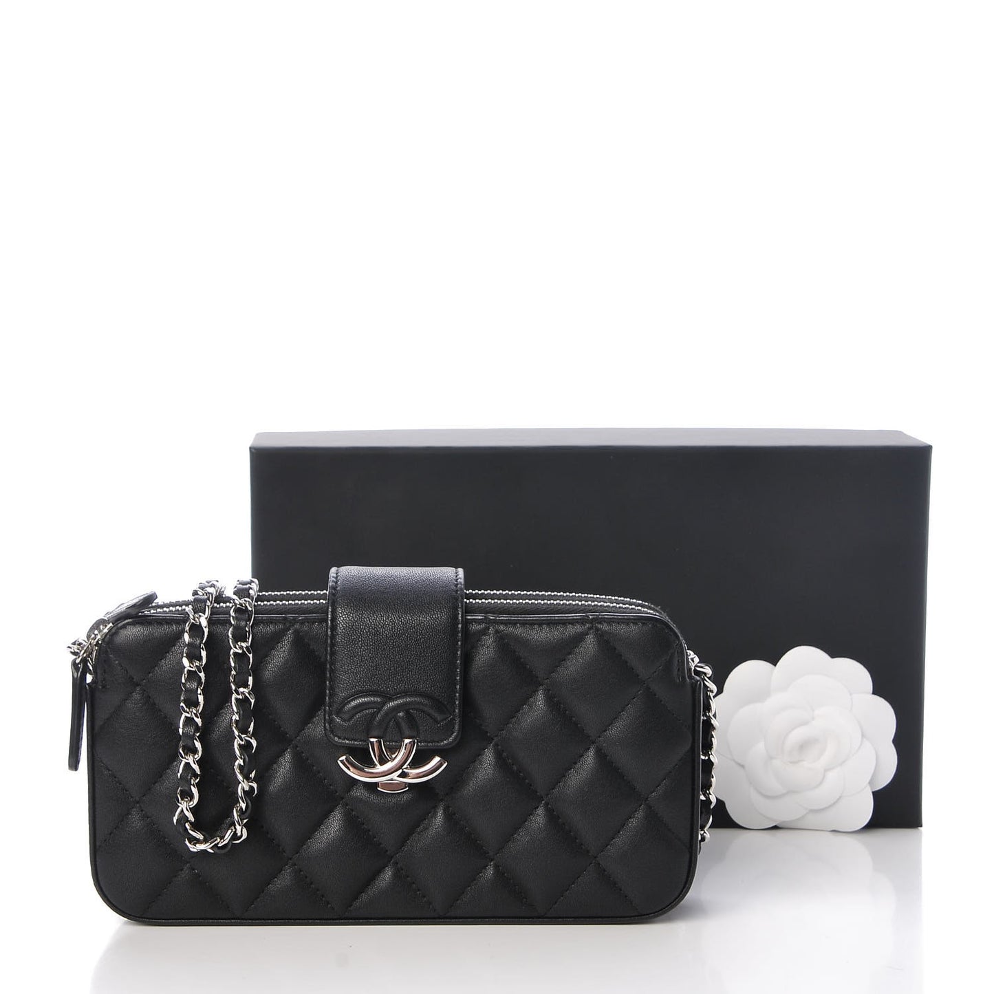 Lambskin Quilted CC Box Clutch With Chain Black