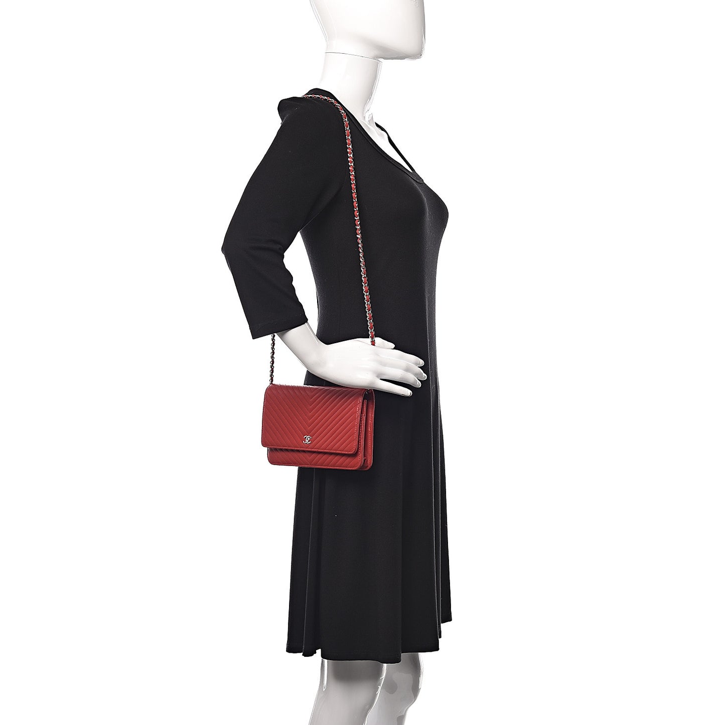 Lambskin Chevron Quilted Wallet On Chain WOC Red