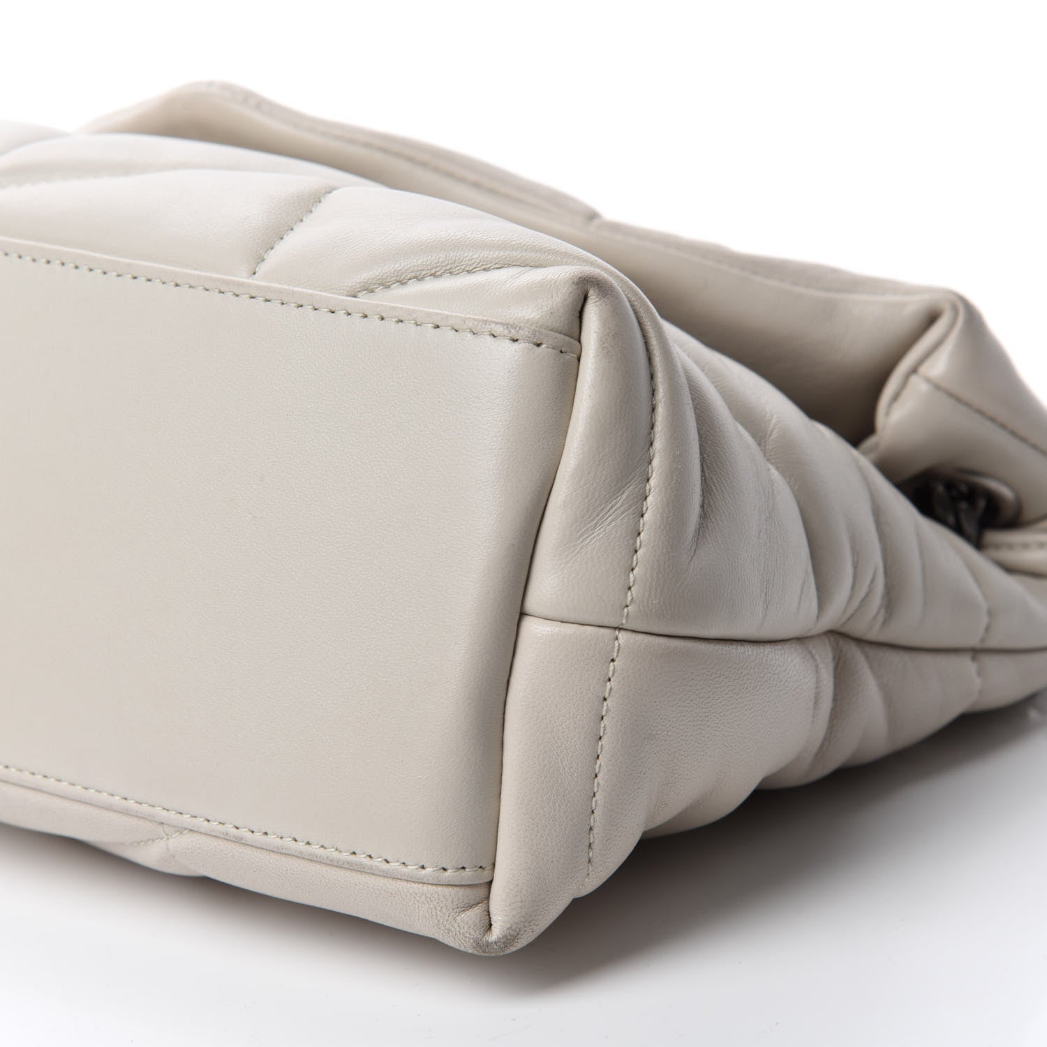 Saint Laurent Lambskin Quilted Small Loulou Puffer Monogram Chain Satchel Blanc Vintage 7 of 16