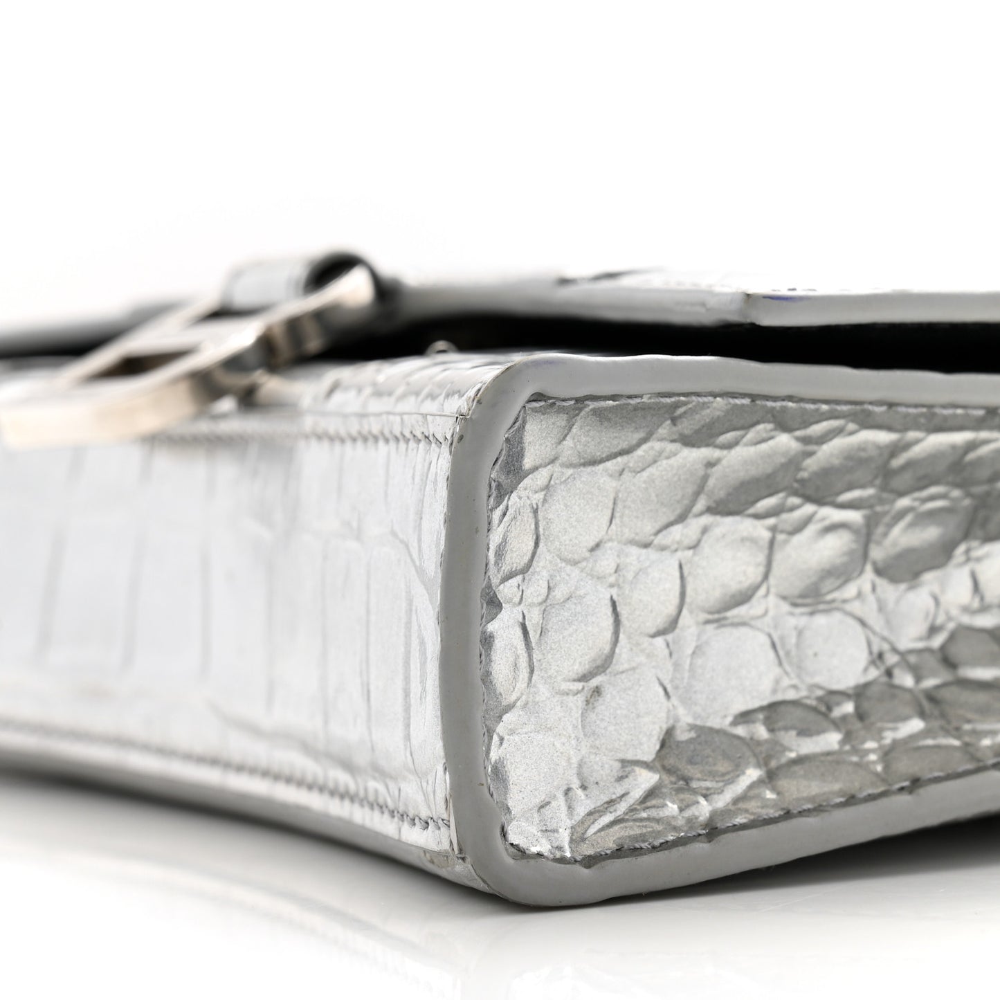 Shiny Calfskin Crocodile Embossed Hourglass Chain Bag Silver