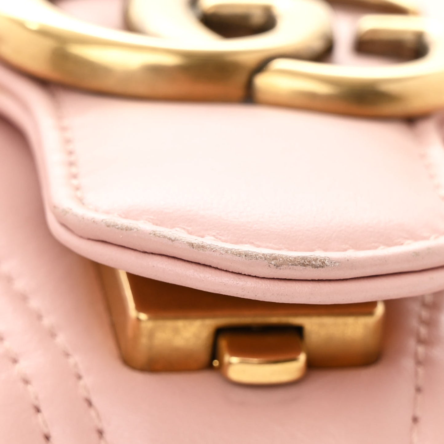 Calfskin Matelasse Mini GG Marmont Shoulder Bag Perfect Pink
