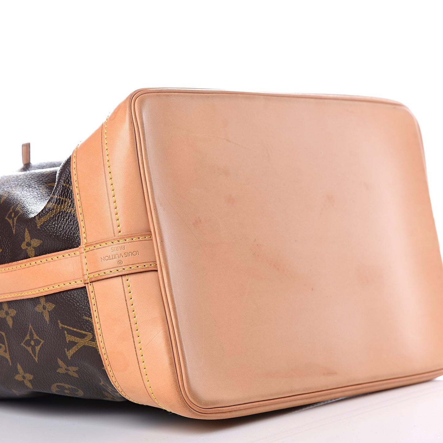 Monogram Noe