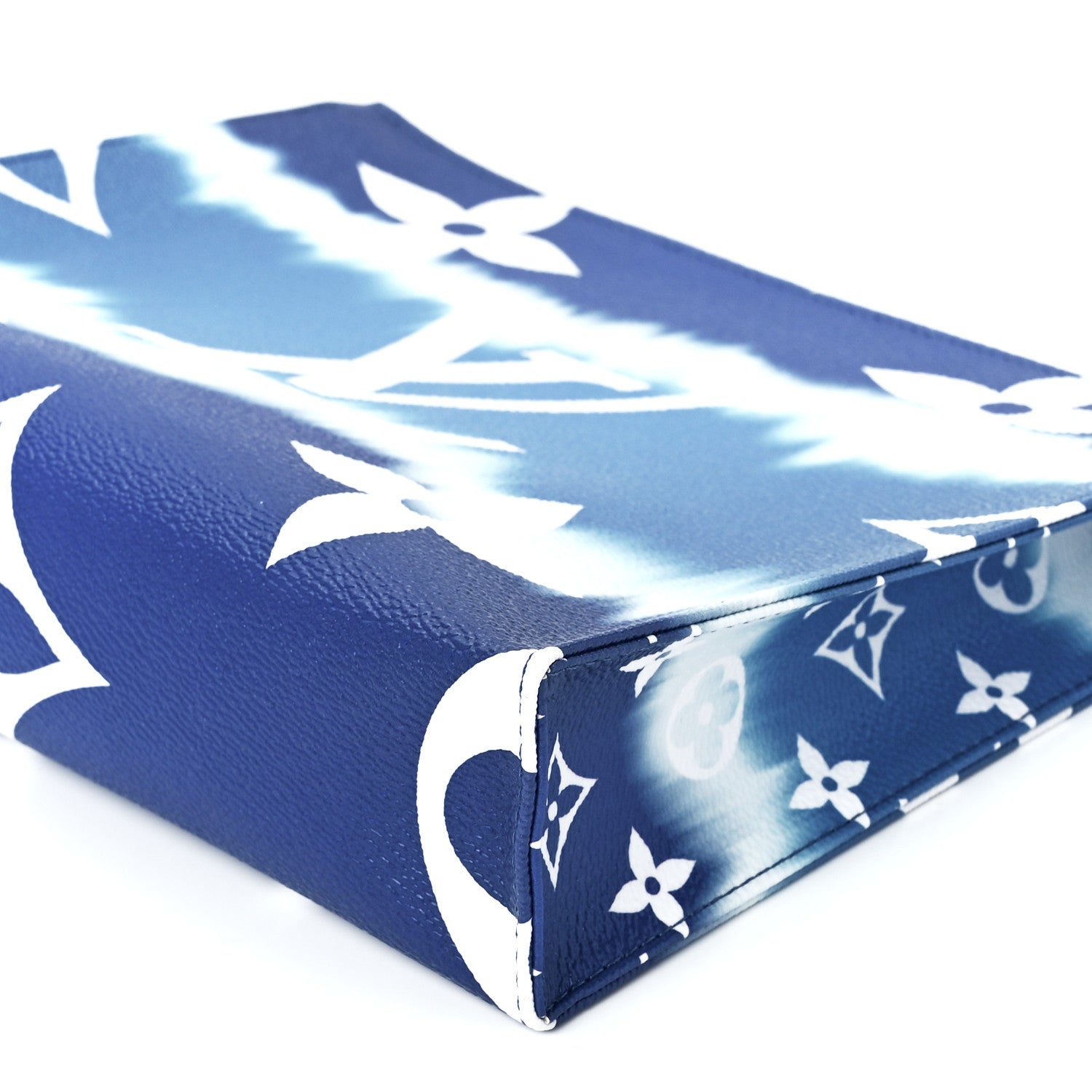 Louis Vuitton Monogram Escale Toiletry Pouch 26 Blue 10 of 11
