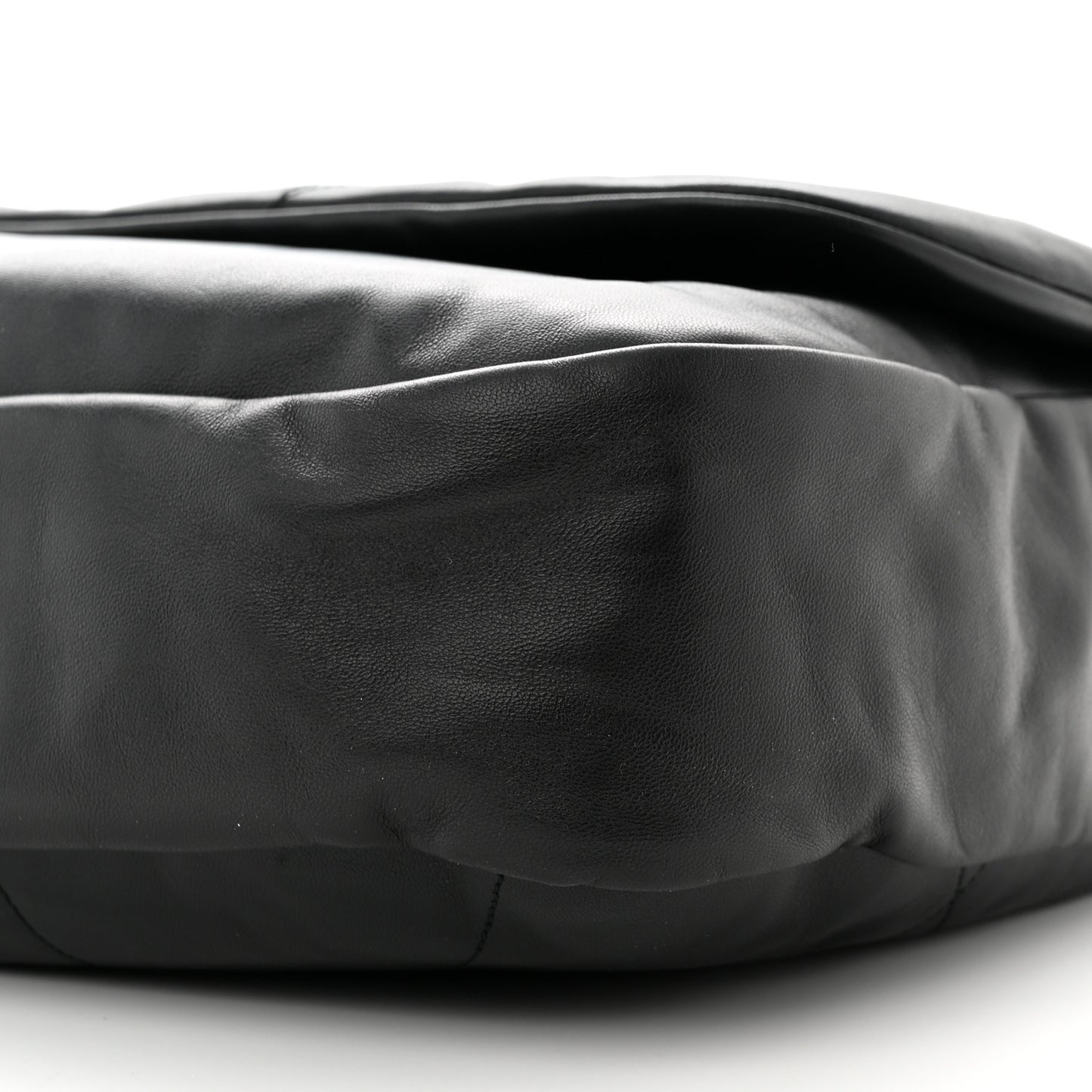 Lambskin Matelasse Monogram Large Jamie 4.3 Black