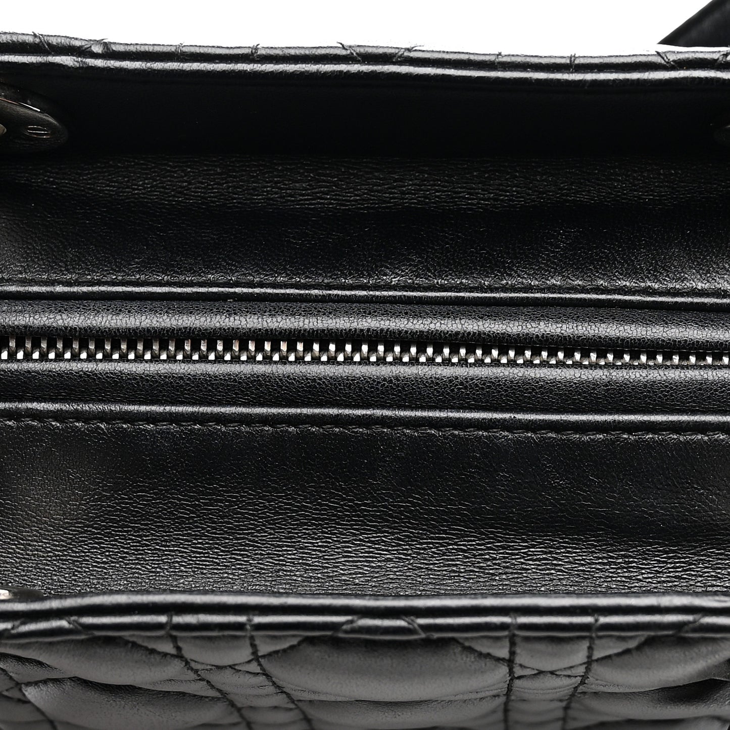 Lambskin Cannage Medium Lady Dior Black