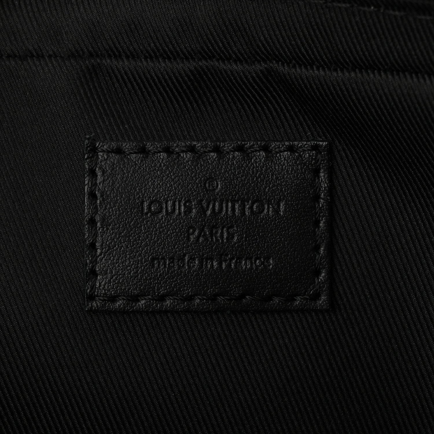Louis Vuitton Reverse Monogram Eclipse Trio Messenger 7 of 11