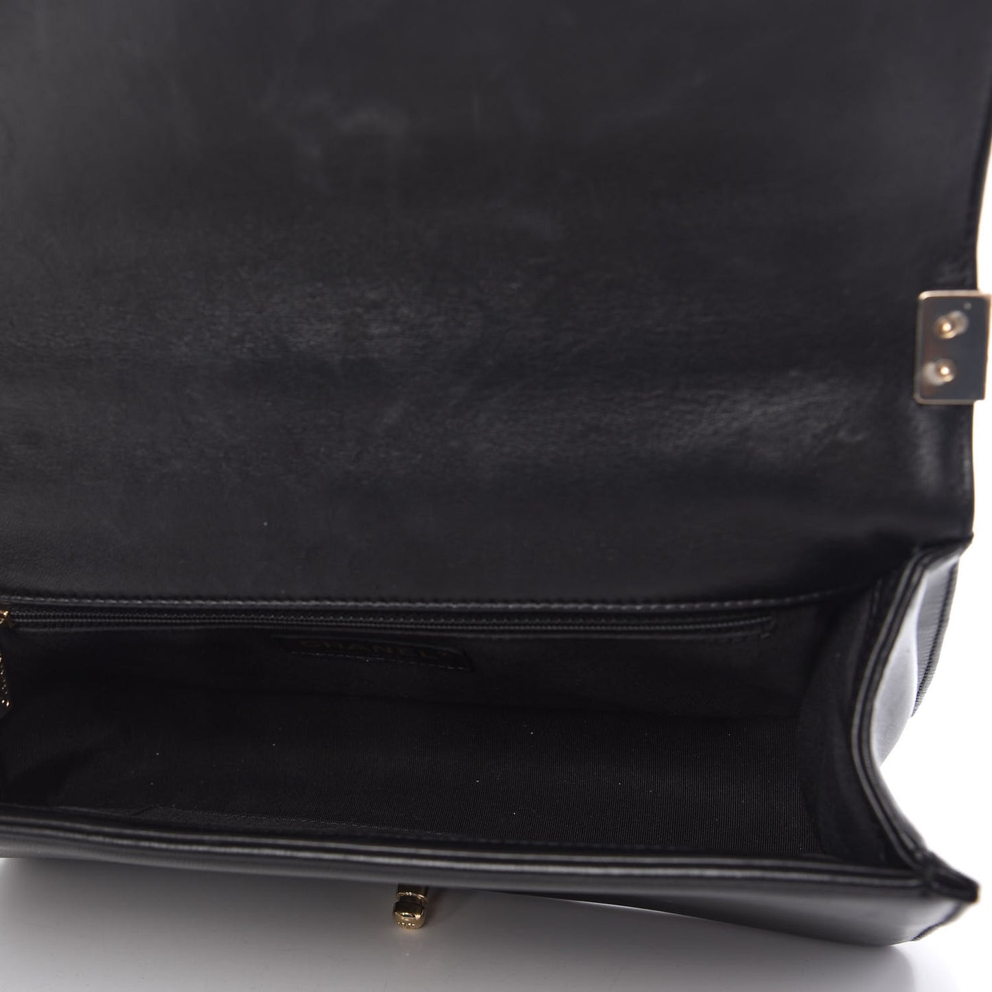 Lambskin Chevron Medium Boy Flap Black