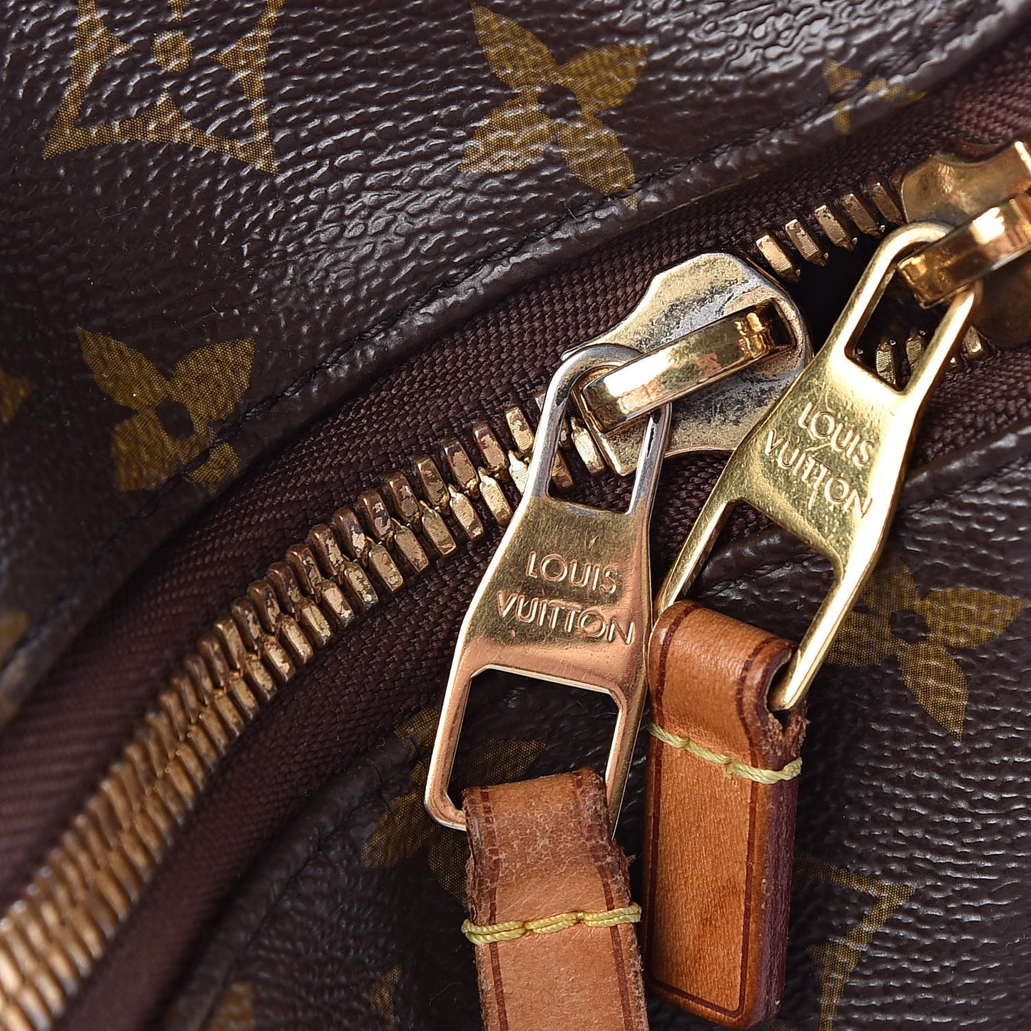 Monogram Sully PM