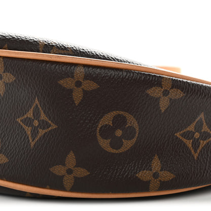 Louis Vuitton Monogram Loop 9 of 9