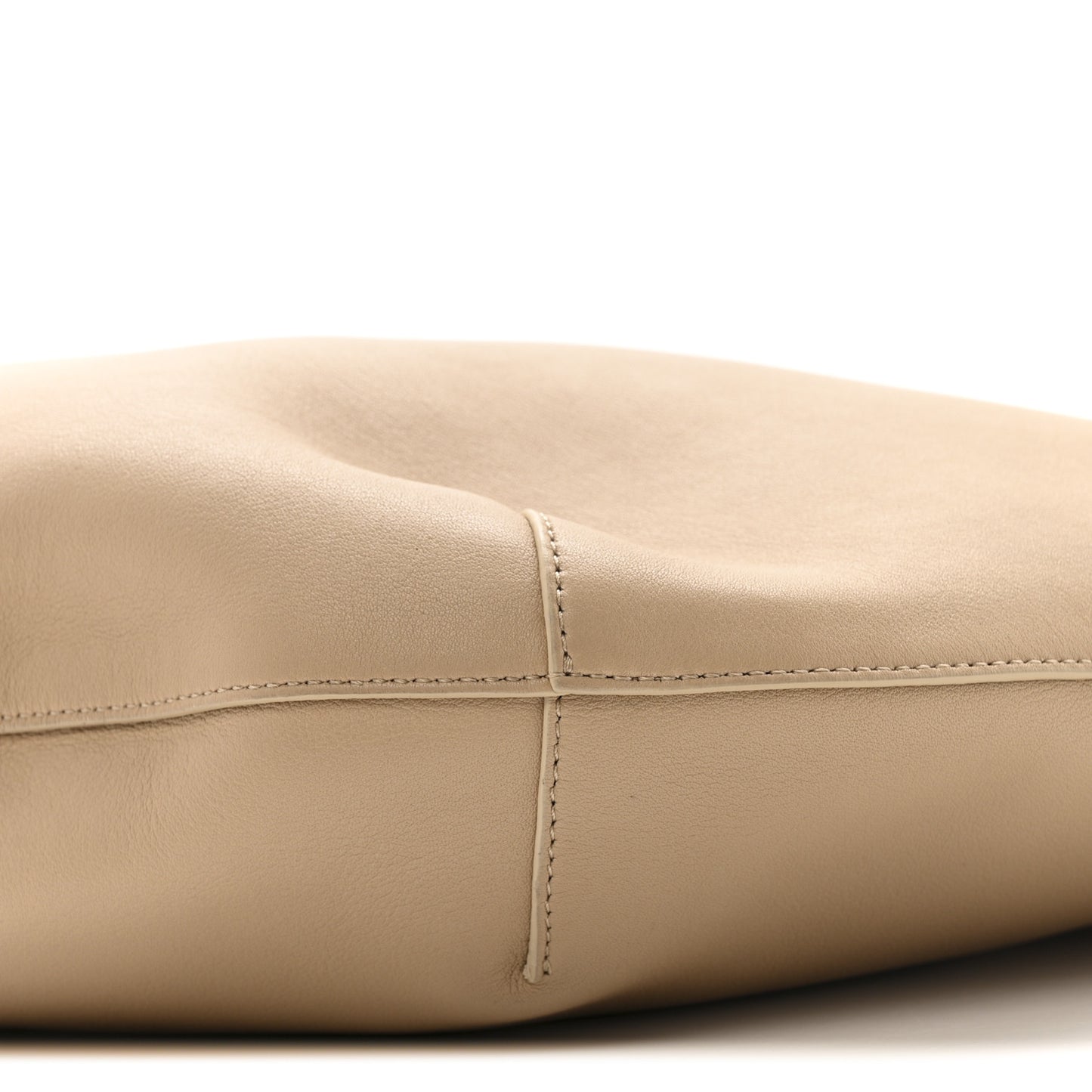 Calfskin N/S Allie Bag Dune