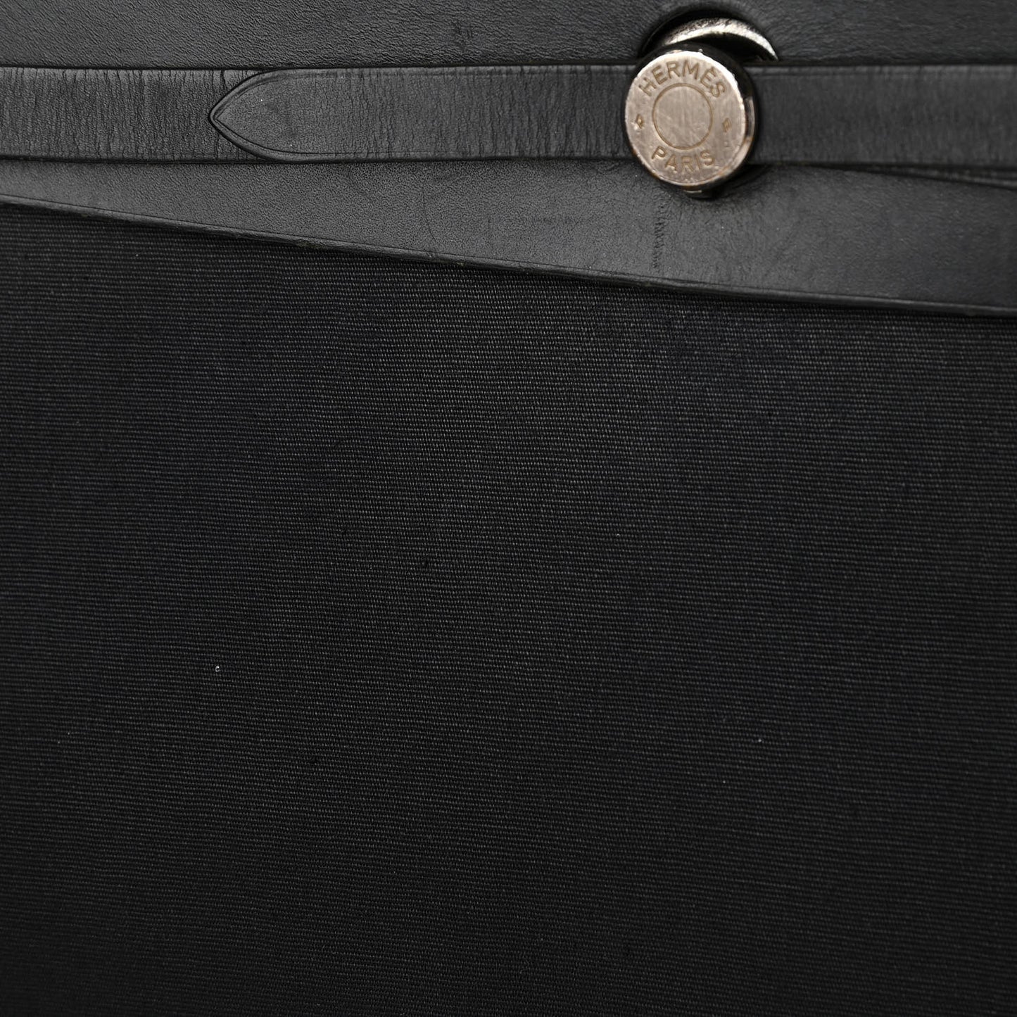 Toile Vache Calfskin Herbag 40 GM Black