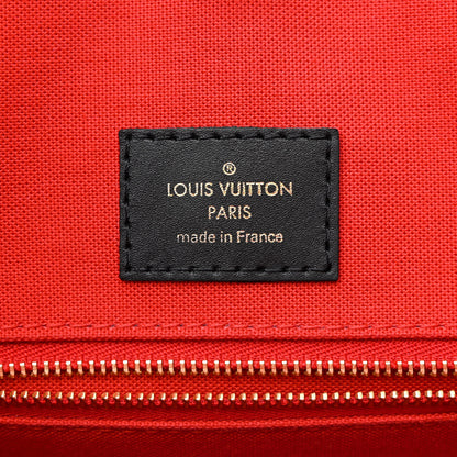 Louis Vuitton Reverse Monogram Giant Onthego MM 6 of 11